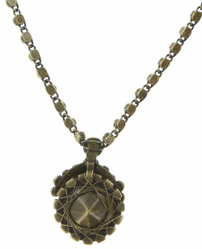 image pour Collier pendant Queen of Elves Noir / Rouge  