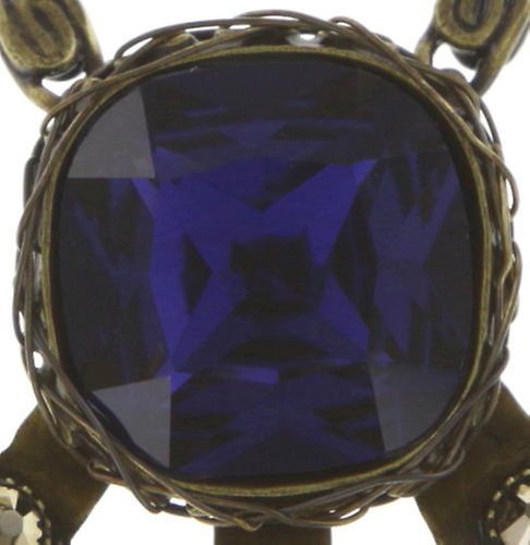 image for Necklace Pendant Queen of Elves Lila  