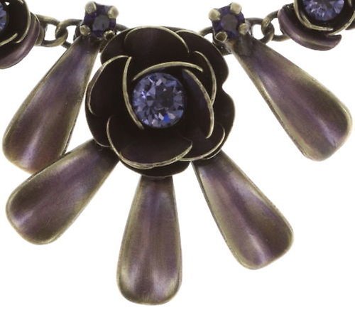 image pour Collier In Honor of the Rose Bleu  