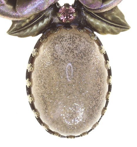 image pour Clou d'oreille pendant They Call Me The Wild Rose Beige  