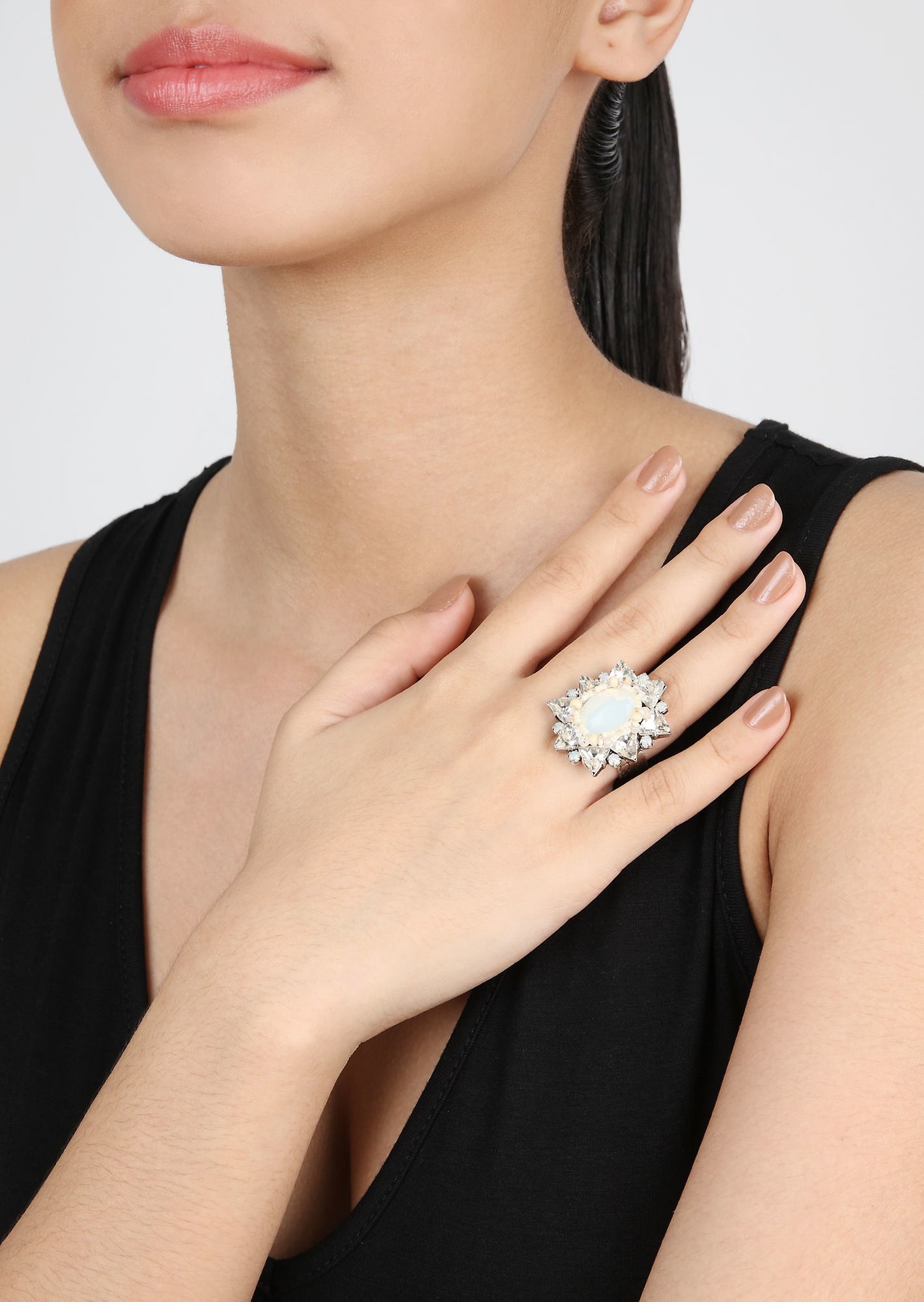 image for Ring Hippie Vanilla White white 