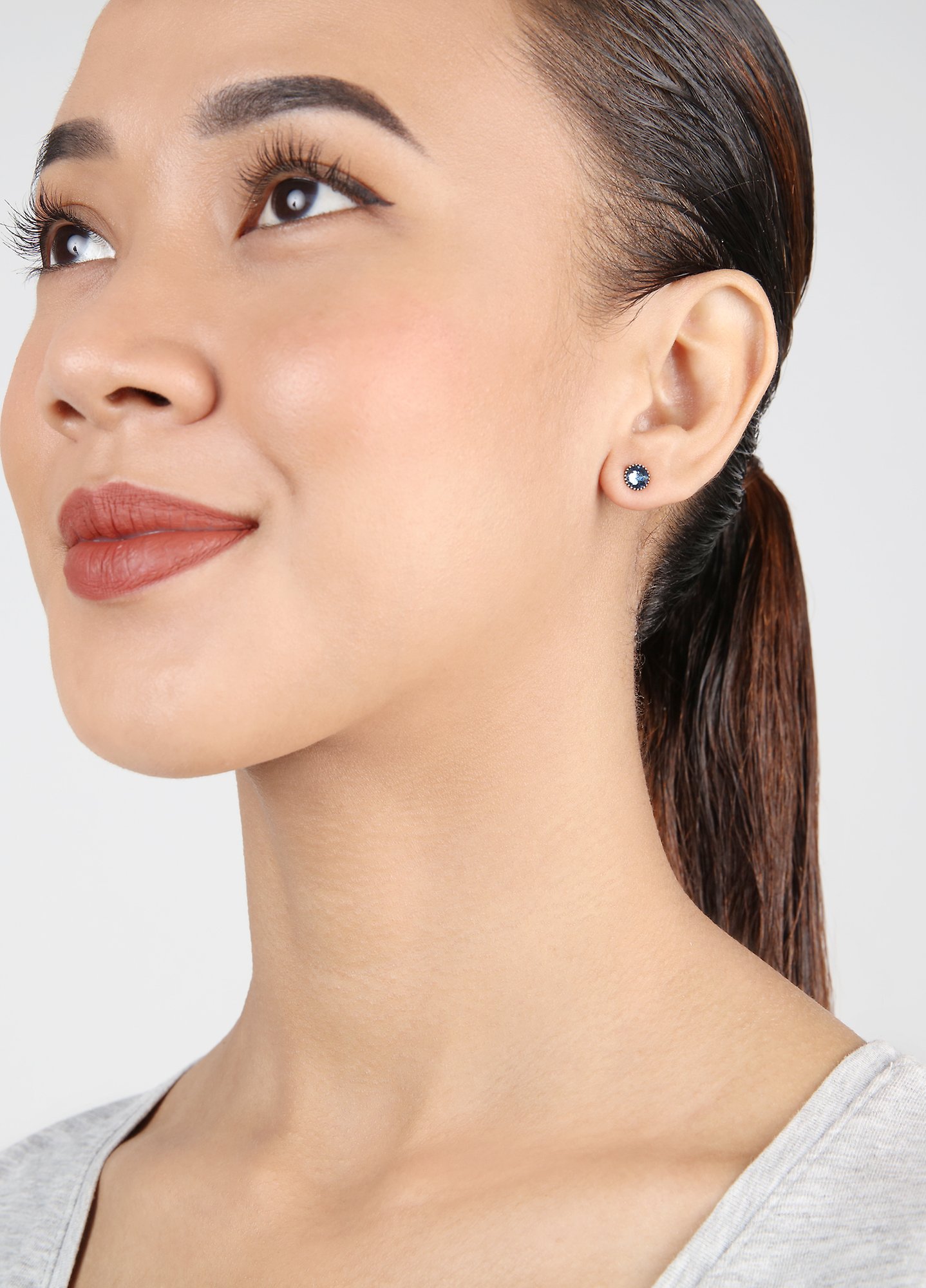 image pour Clou d'oreille plat Black Jack Bleu montana SS 20