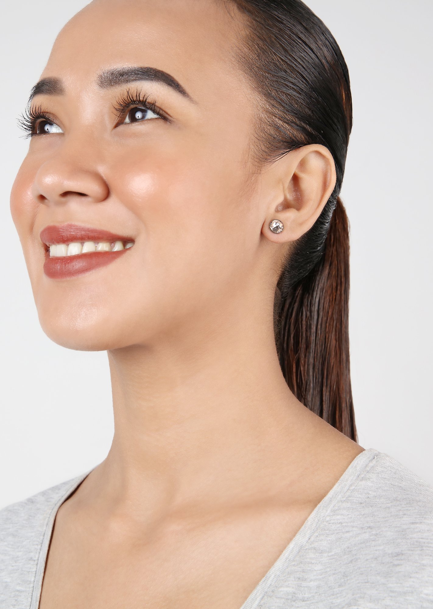 Bild für Ohrstecker flach Black Jack Beige light silk SS 34