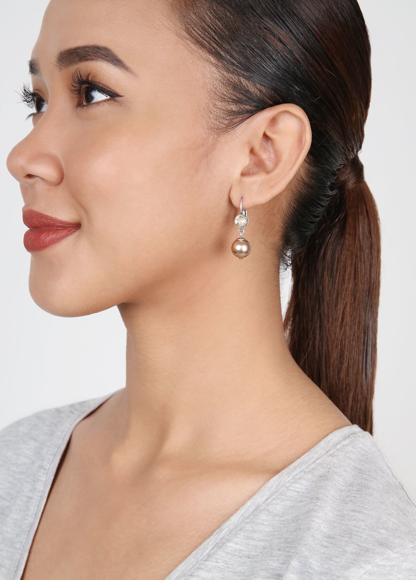 image for Earring eurowire dangling Pearl Shadow Beige crystal golden shadow 