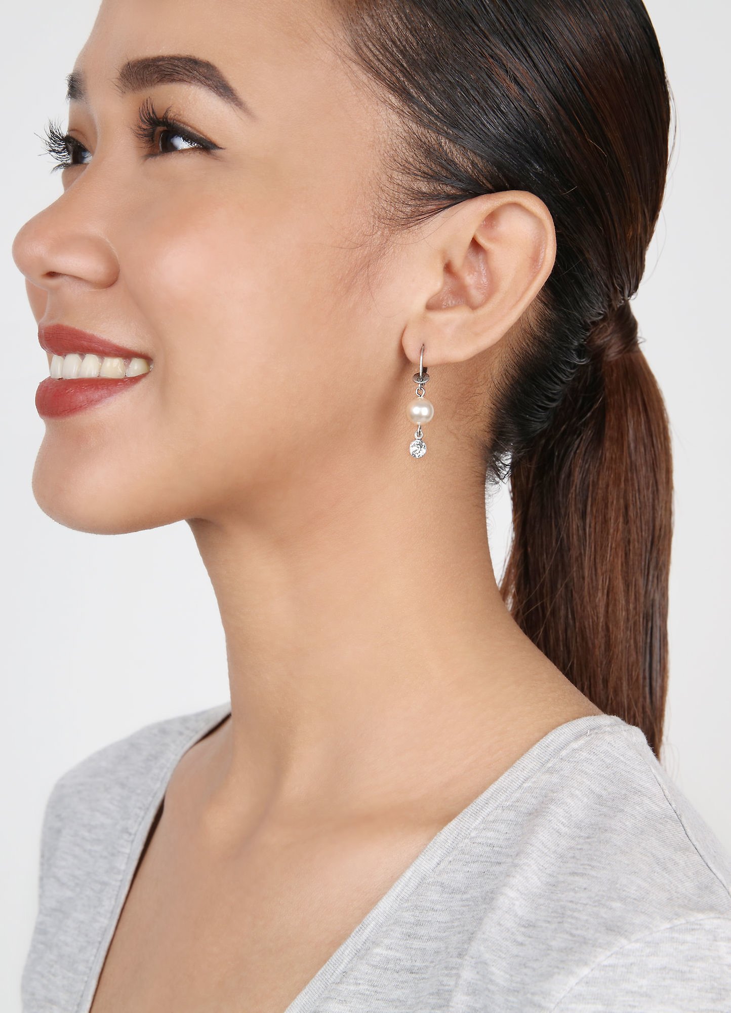 Kép Earring dangling Pearl Shadow White crystal 