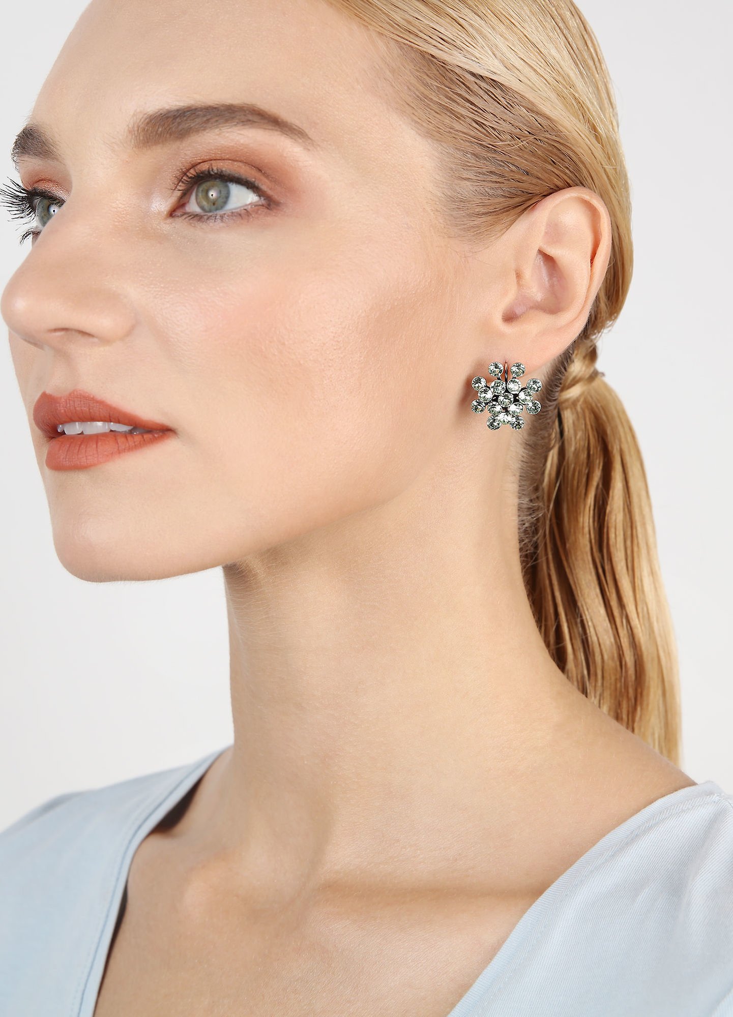 image for Earring Eurowire Magic Fireball Light Green chrysolite Classic Size (21mm Ø)