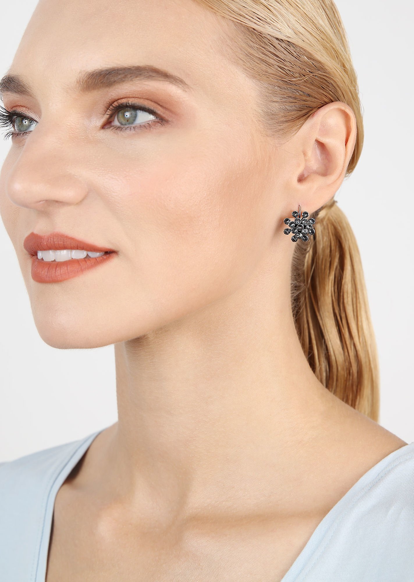 image for Earring Eurowire Magic Fireball Grey crystal night fall mini