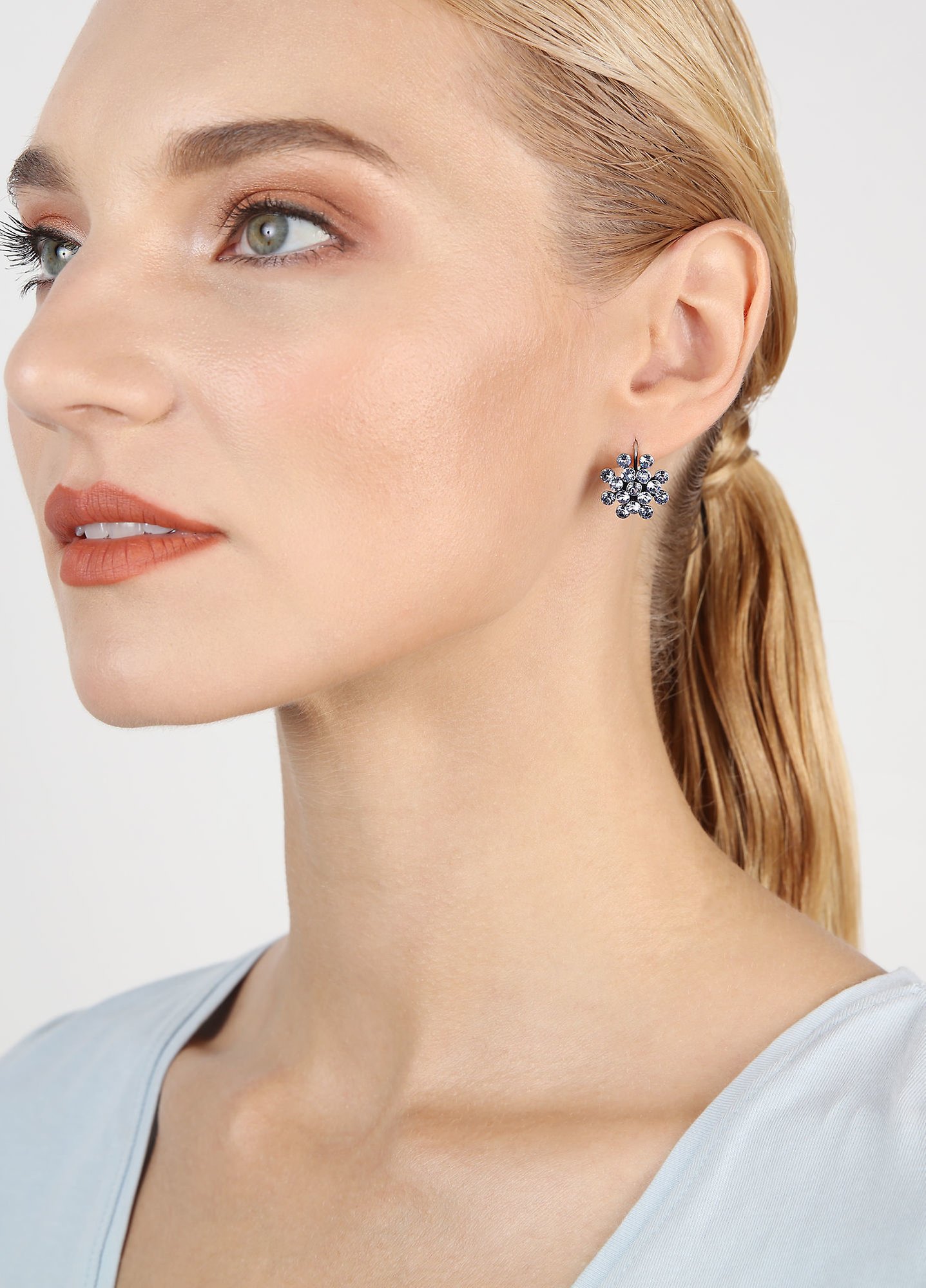 image pour Boucles d'oreilles Eurowire Magic Fireball Bleu Clair light sapphire mini