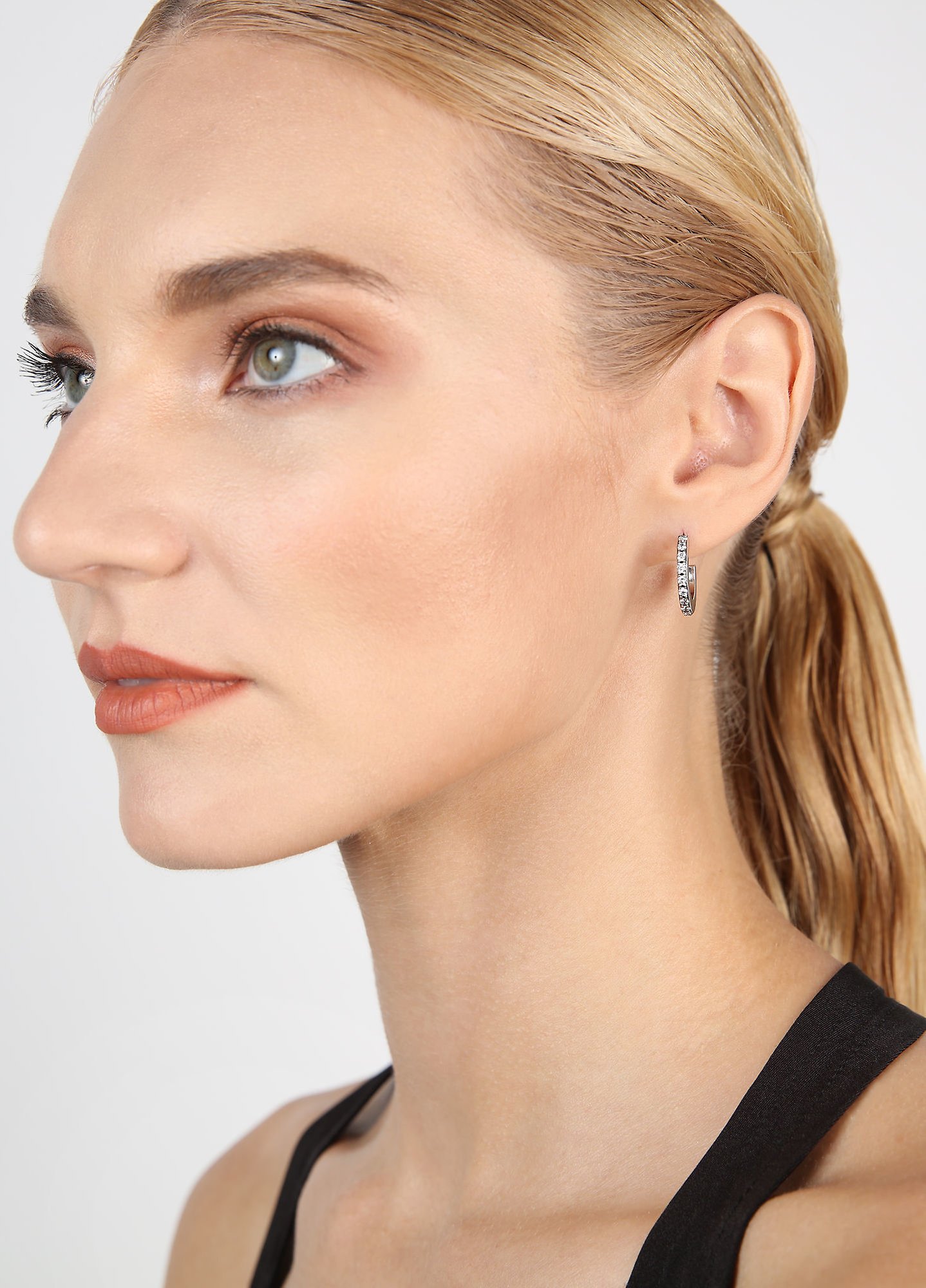 image pour Boucles d'oreilles créoles Daily Glam Blanc white 19mm