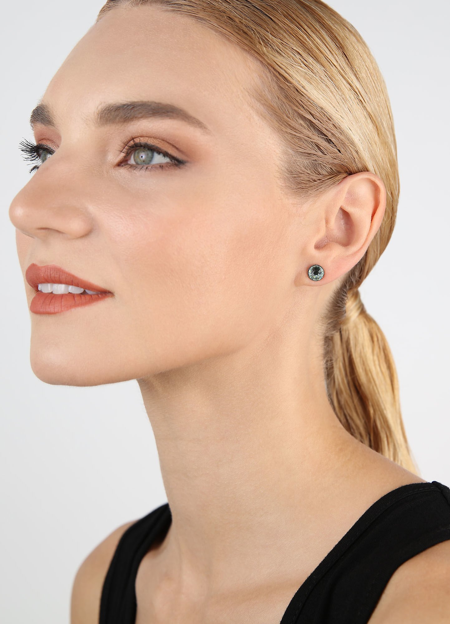 image for Earring Stud-Flat Black Jack Light Green chrysolite SS 34