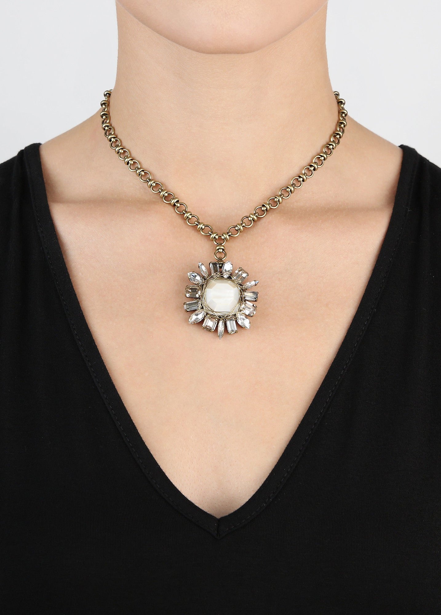 image for Necklace Pendant Cocktail at the Beach White  size M