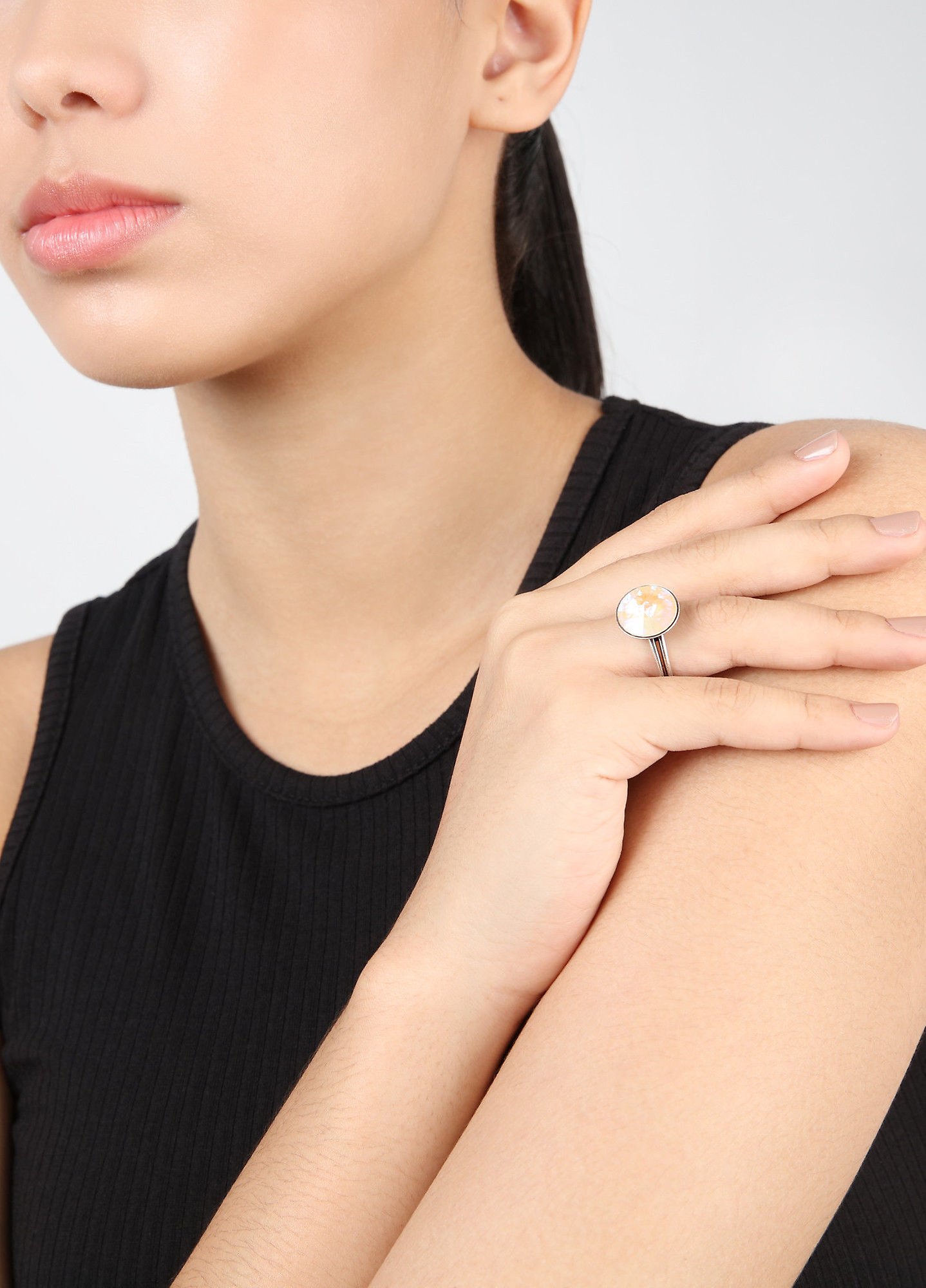 image pour Anneau Rivoli Beige / Lila crystal ivory cream delite 14mm