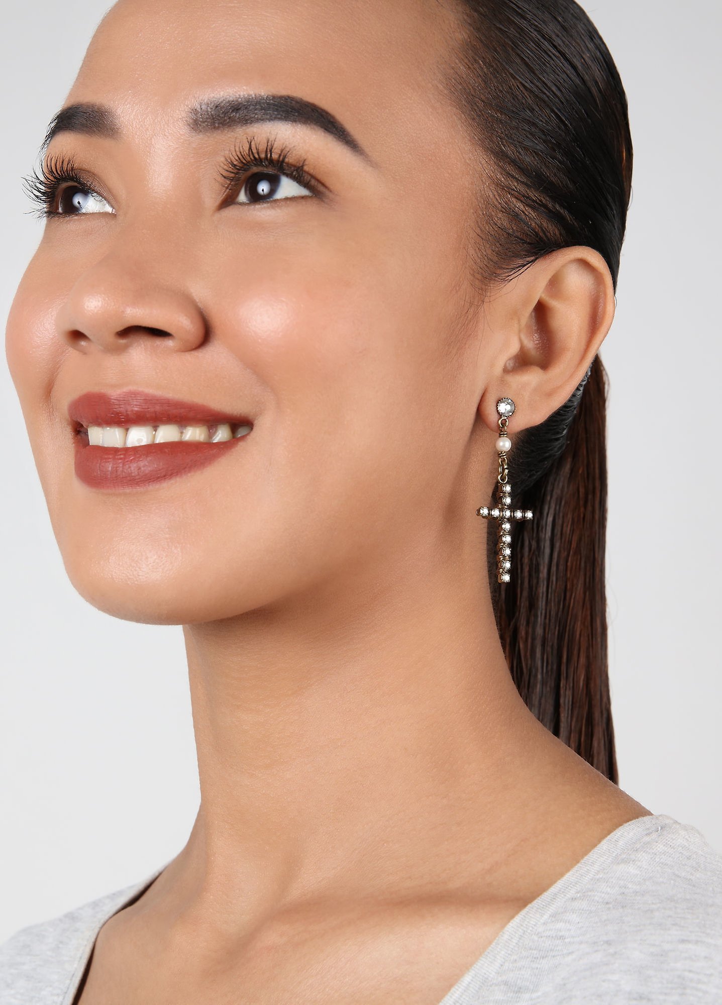 image for Earring Stud Dangling Metal Crash White  