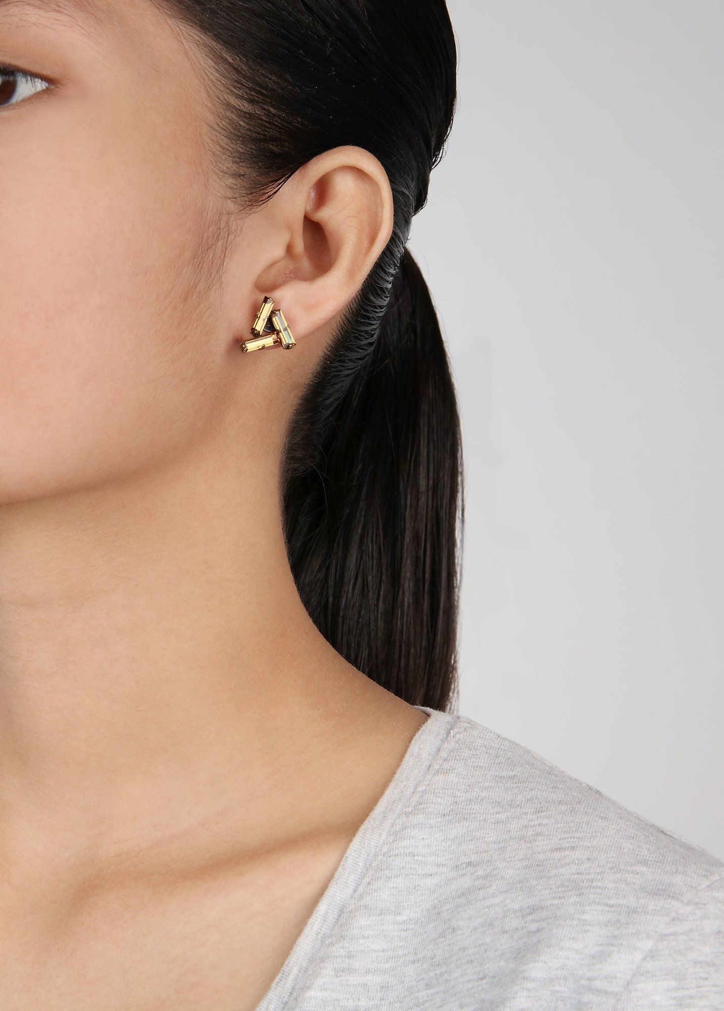 image pour Clou d'oreille Jumping Baguette Or Le Plus Foncé Brown 