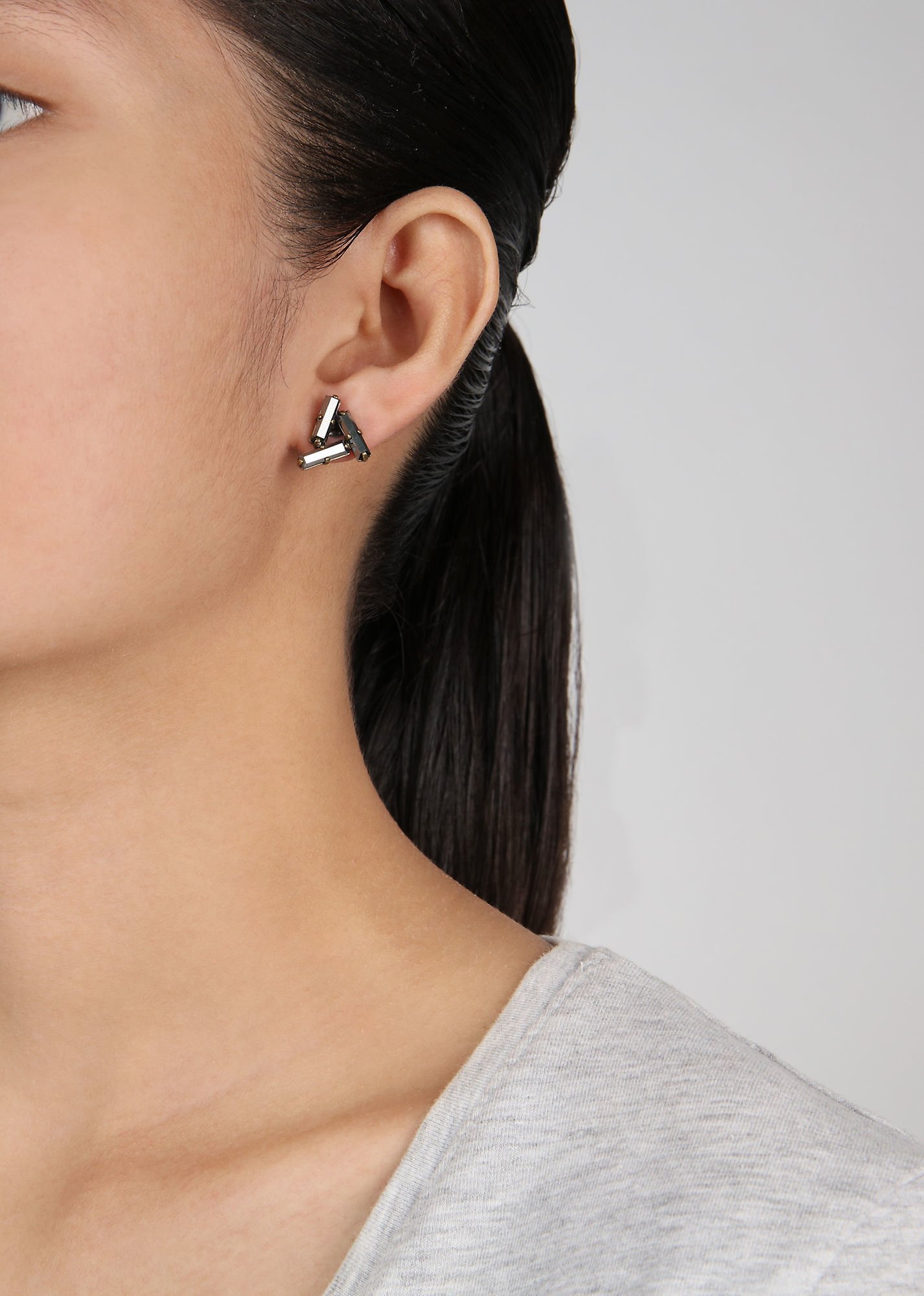 image pour Clou d'oreille Jumping Baguette Lumière D'ombre grey 