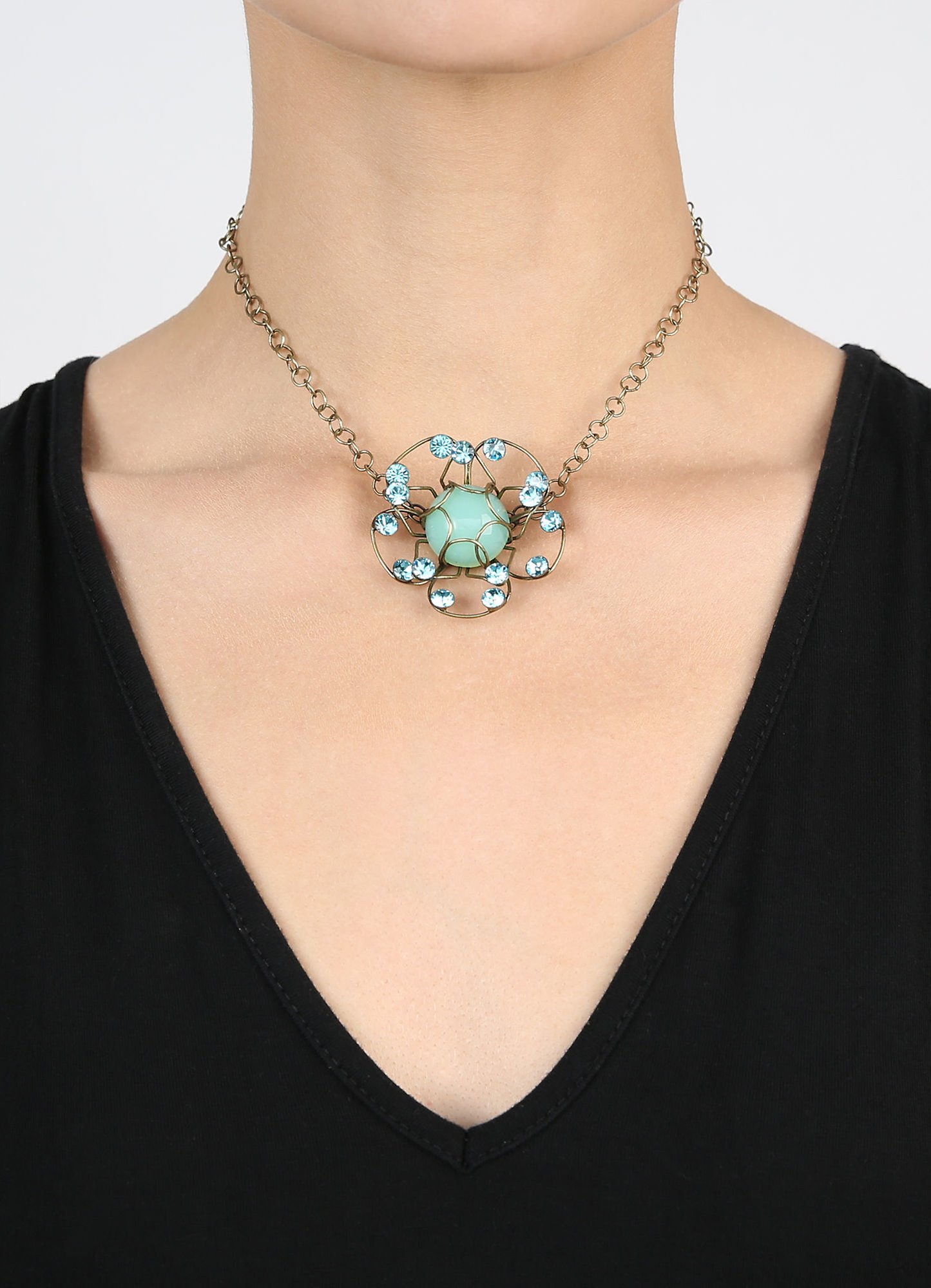 image for Necklace Verlorene Unschuld am Gartenzaun Green  size XL