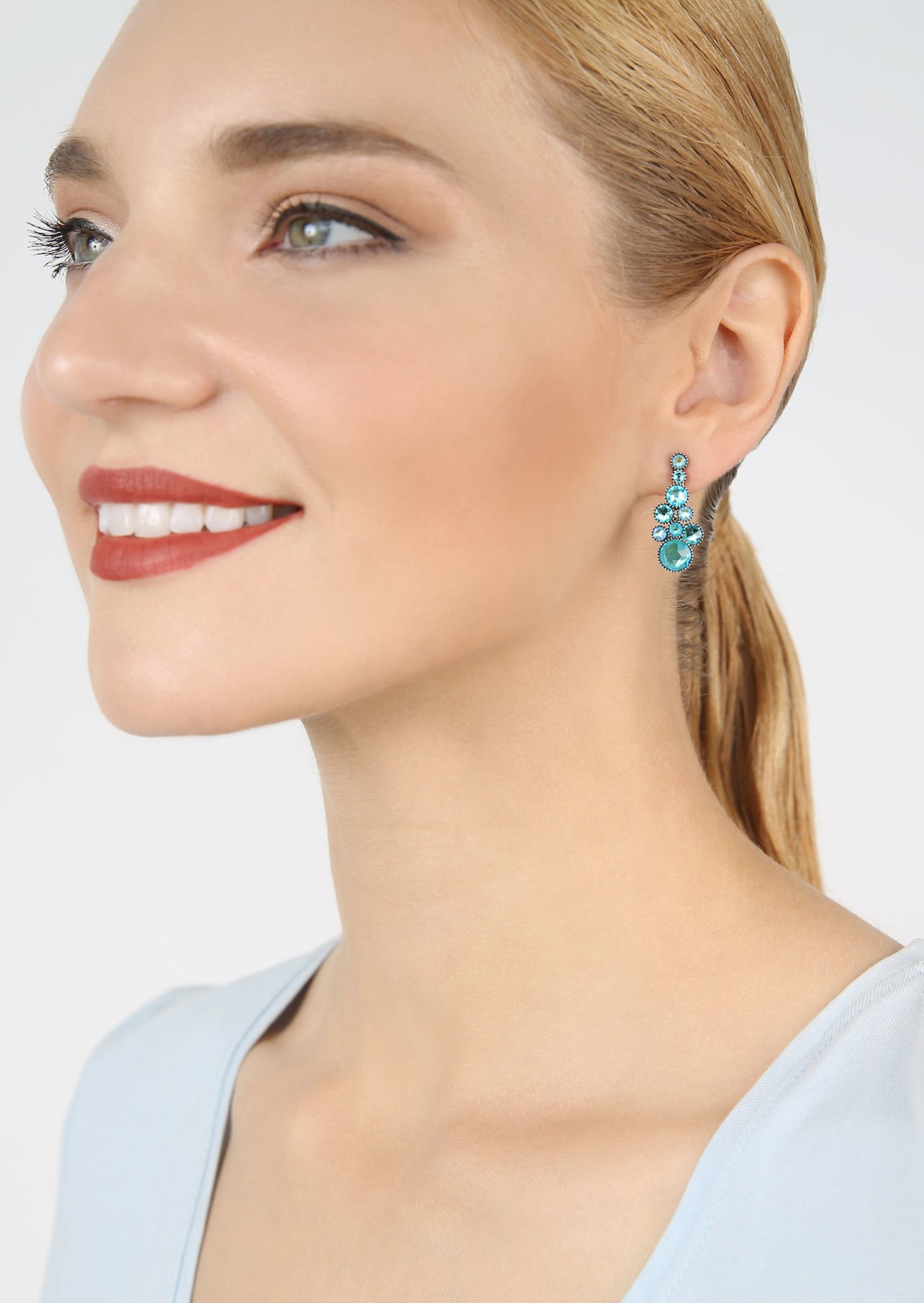 image for Earring Stud Dangling Water Cascade Light Blue  