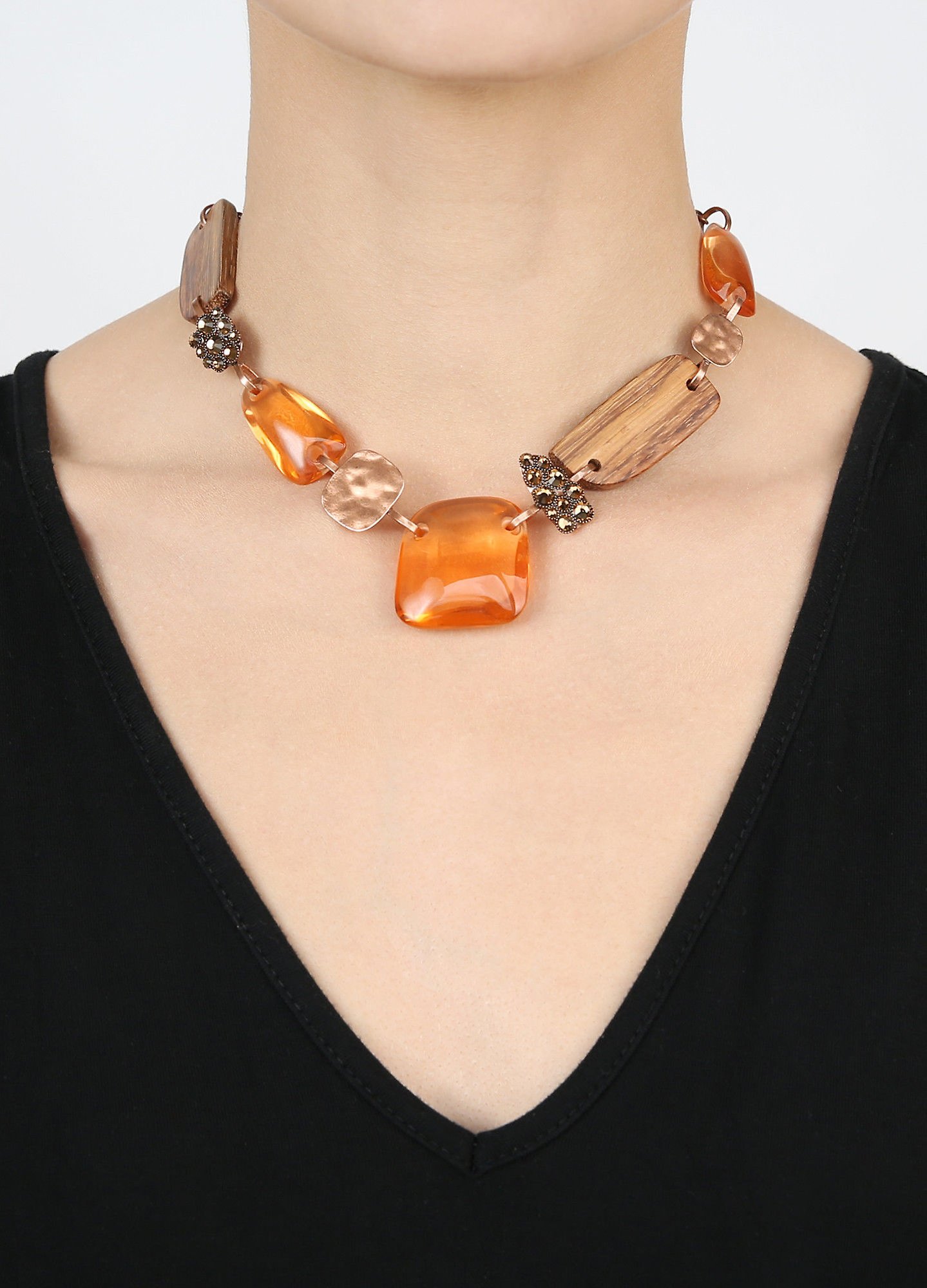 image for Necklace Earth, Wind and Business Brown  