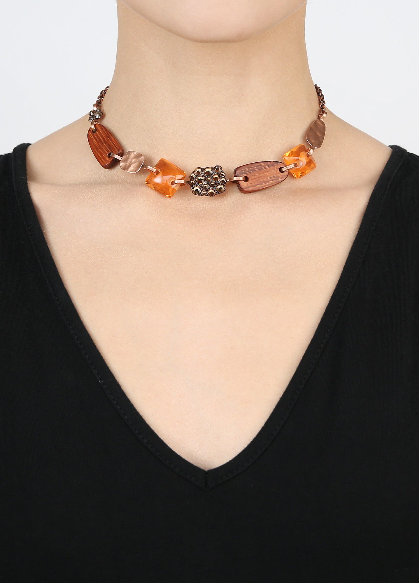 image for Necklace Earth, Wind and Business Brown  