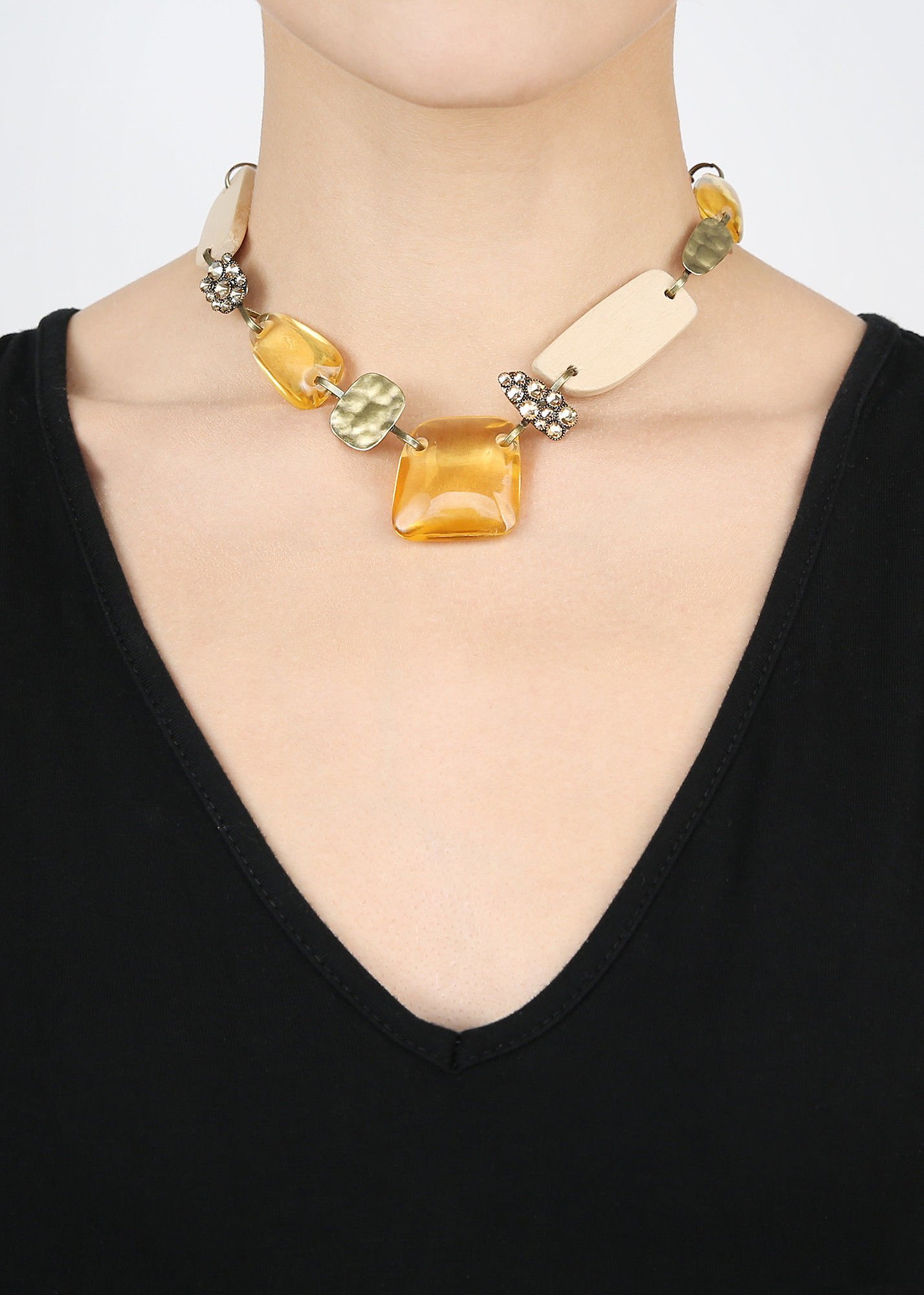 image for Necklace Earth, Wind and Business Beige  