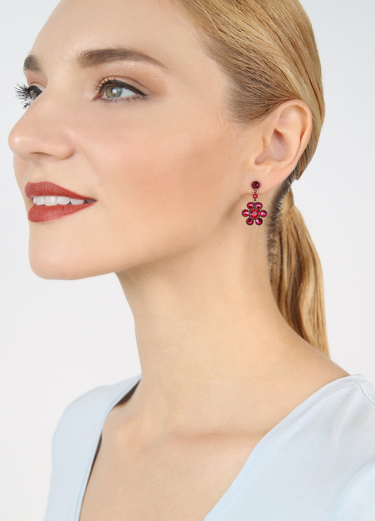 image pour Clou d'oreille pendant Lost Garden Rouge  