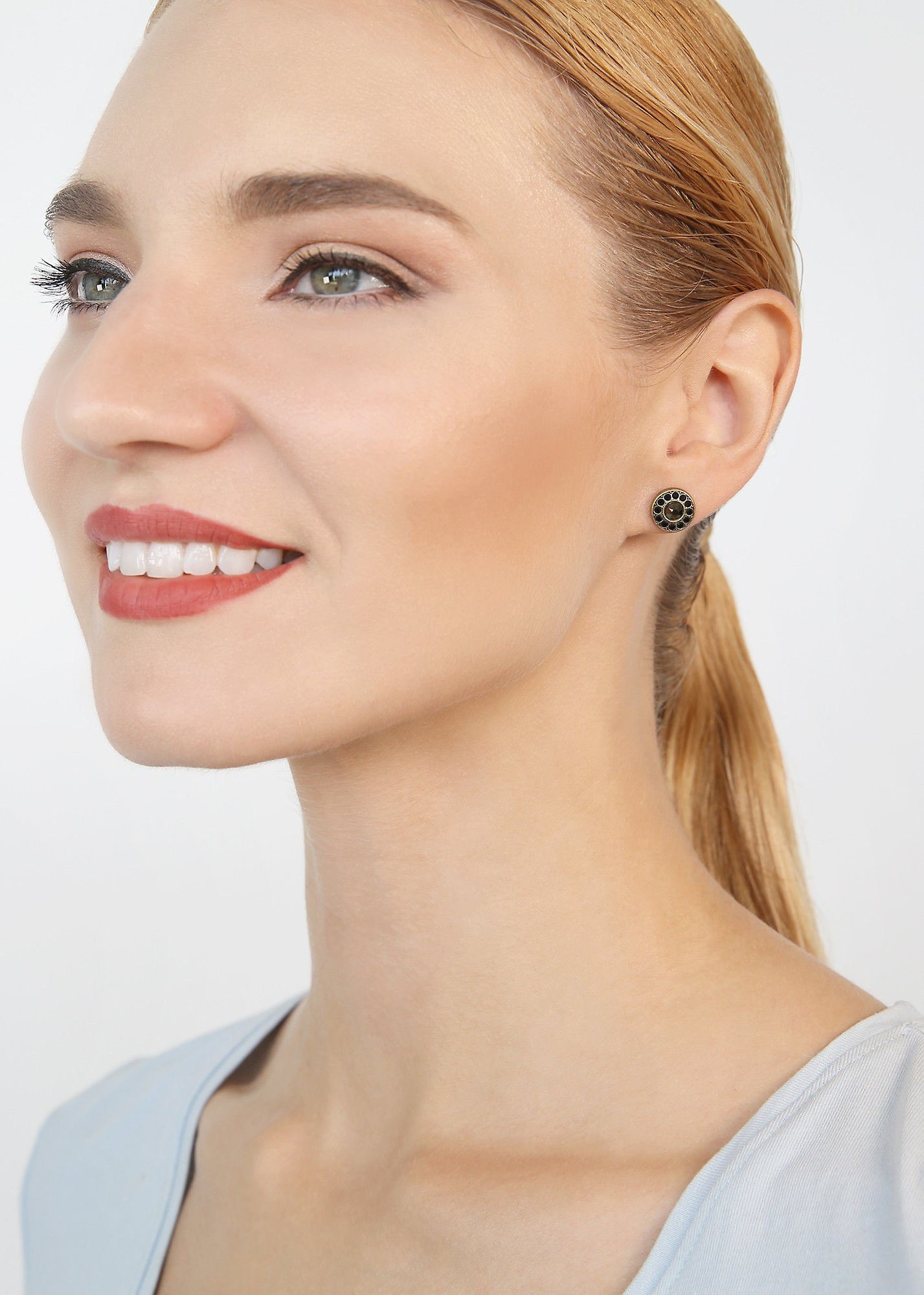 image pour Clou d'oreille Spell on You Noir  