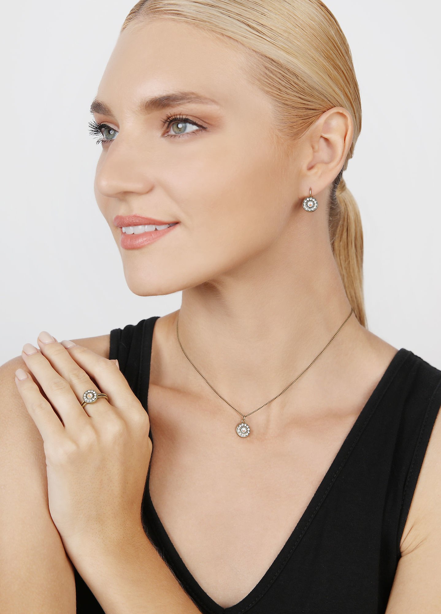 image for Earring Eurowire Spell on You White  