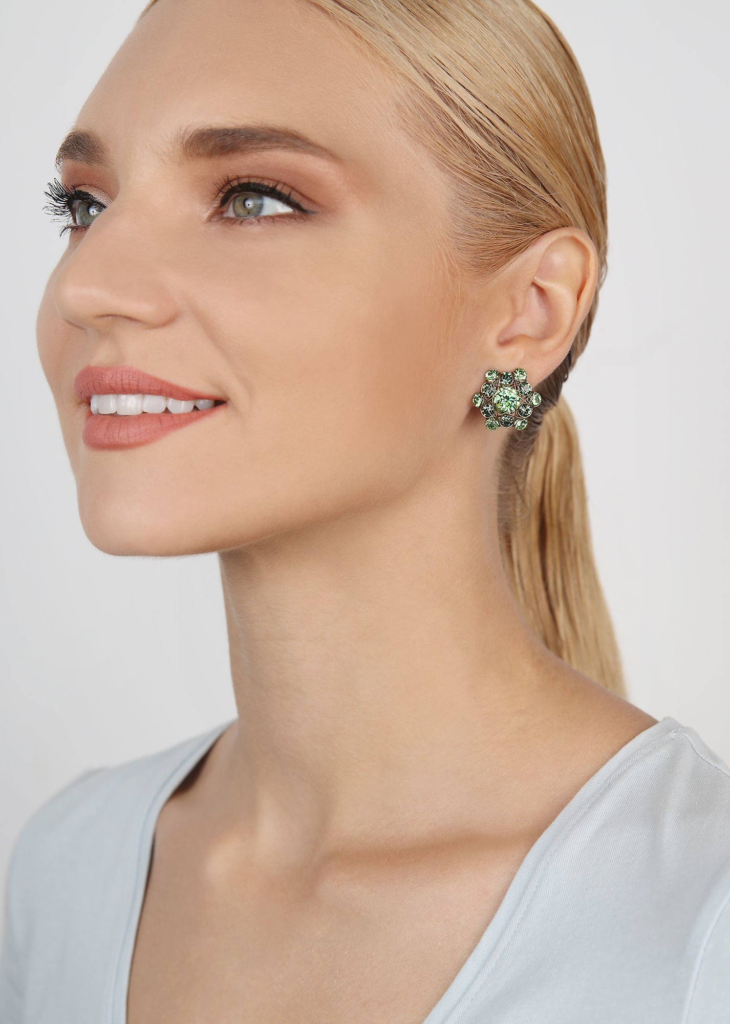 image for Earring Stud Bended Lights Green  