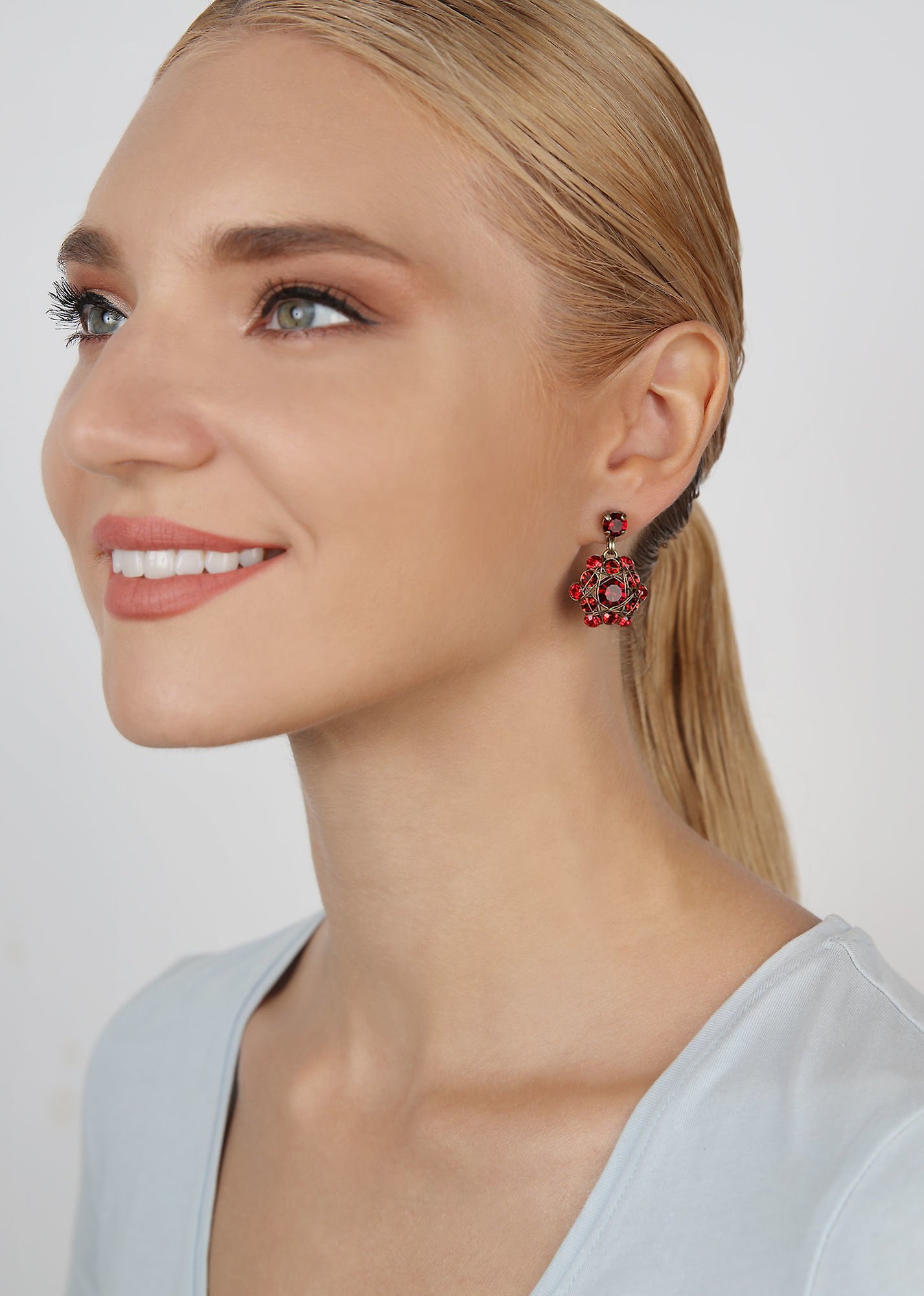 image for Earring Stud Dangling Bended Lights Red  