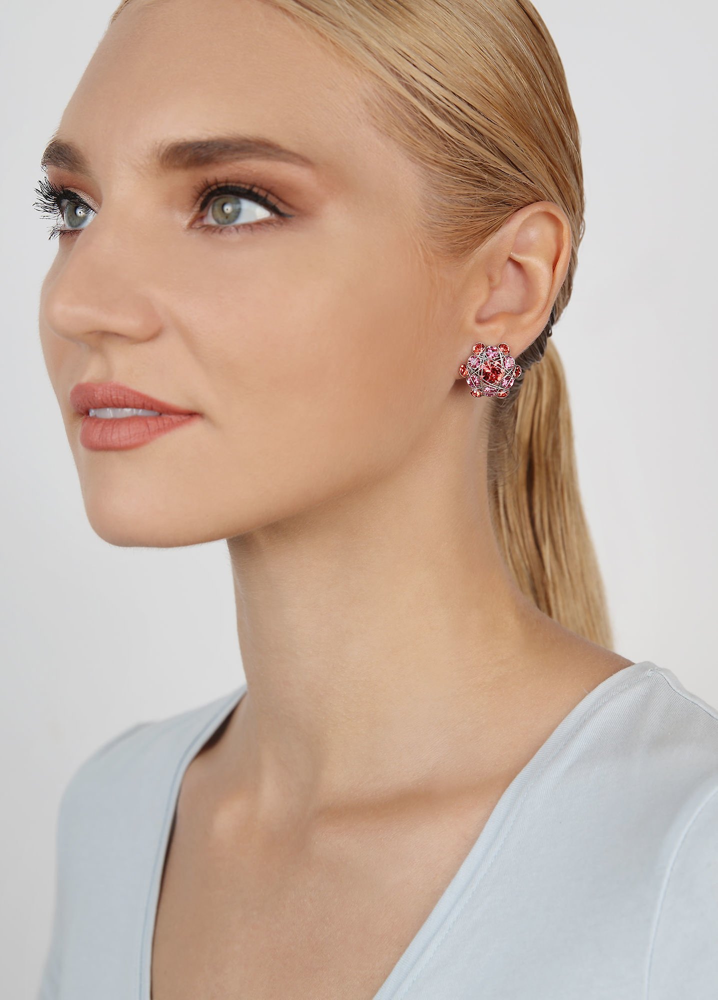 image for Earring Stud Bended Lights Coralline / Pink  