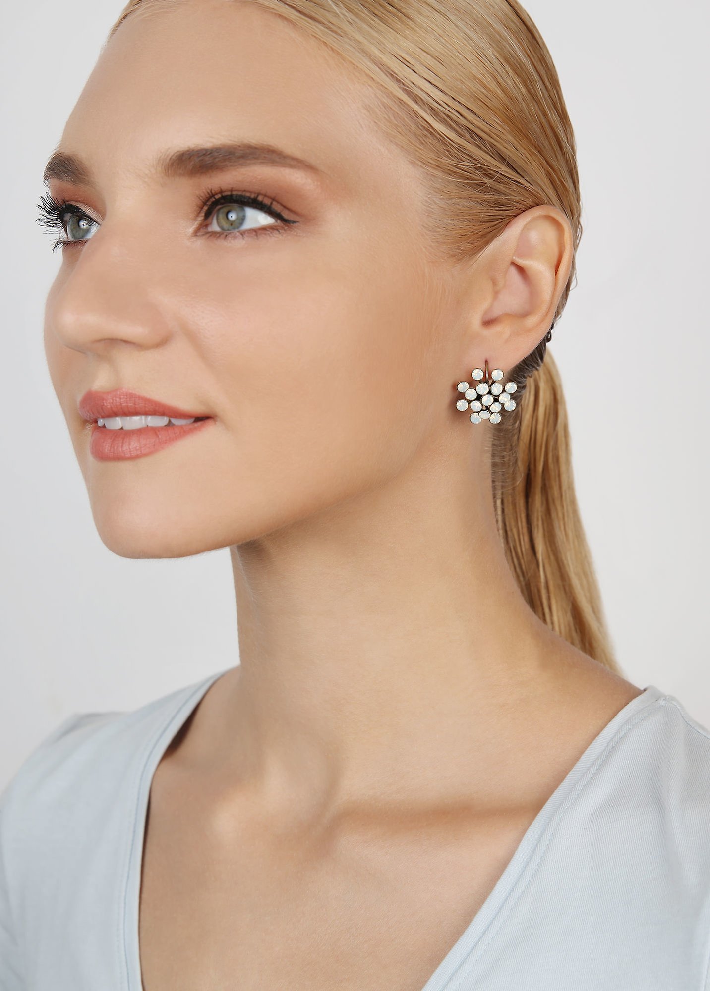 image for Earring Eurowire Magic Fireball White white opal Classic Size (21mm Ø)