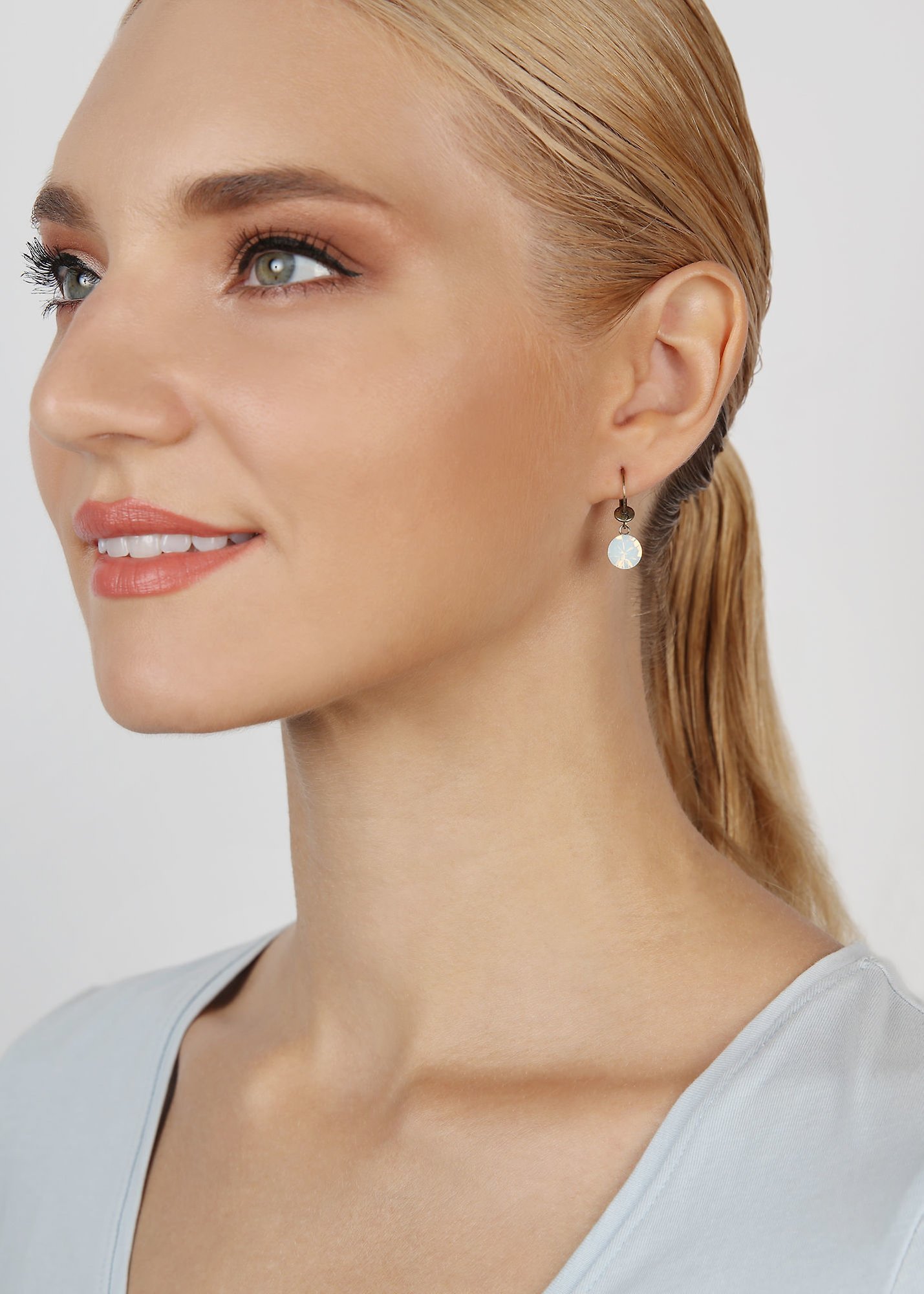 image pour Boucles d'oreilles pendantes Black Jack Blanc white opal SS 39