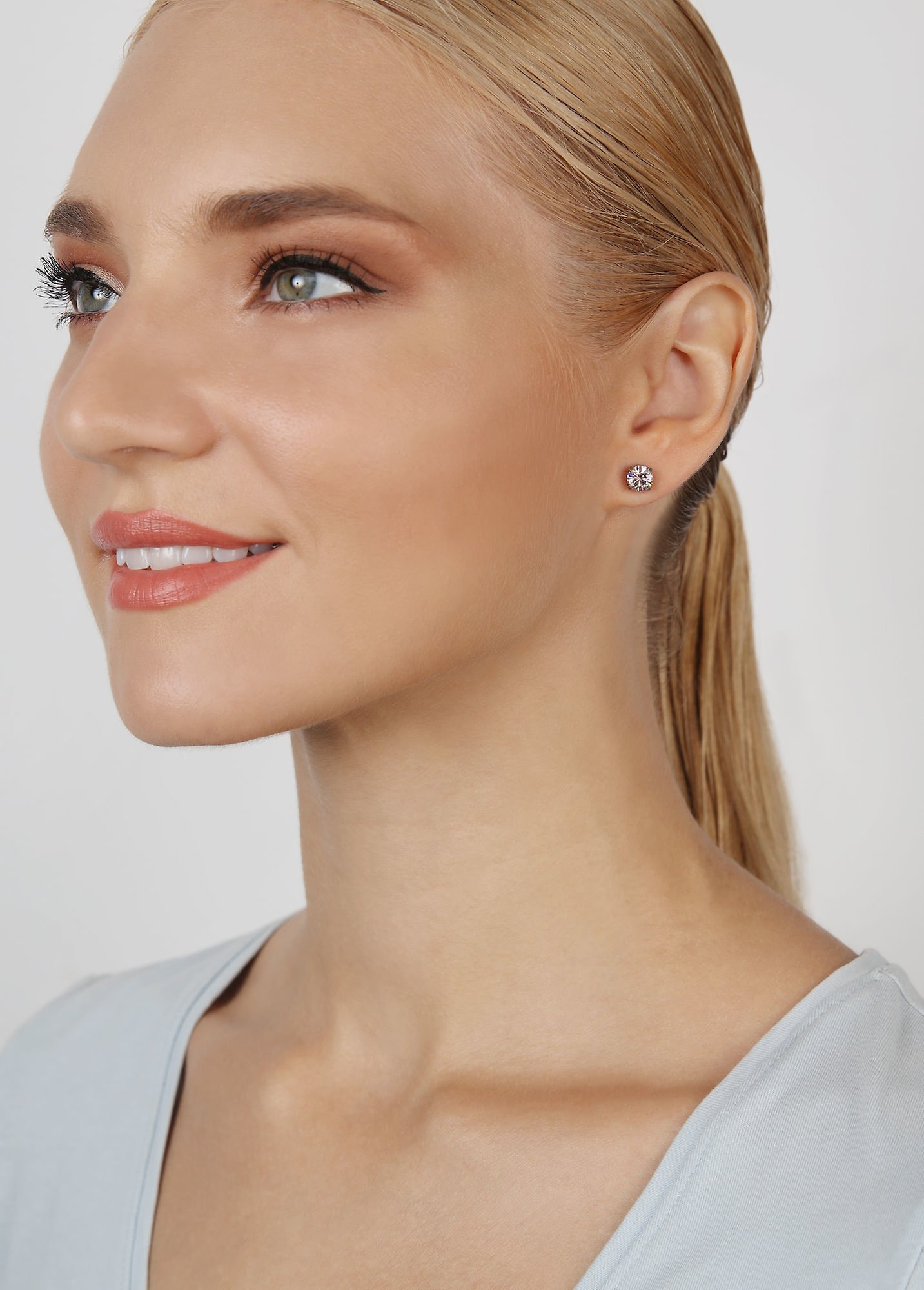 image for Earring stud Black Jack Pink vintage rose SS 29