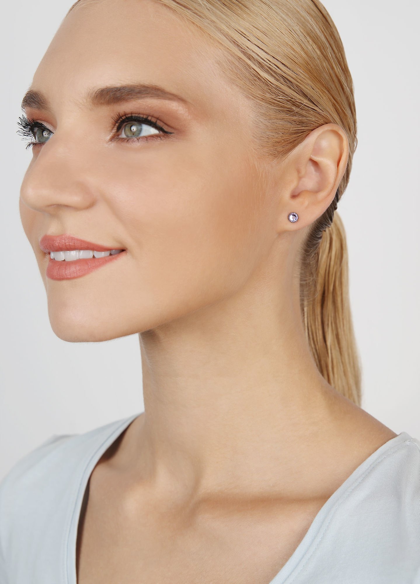 Bild für Ohrstecker flach Black Jack Lila Veilchen SS 20