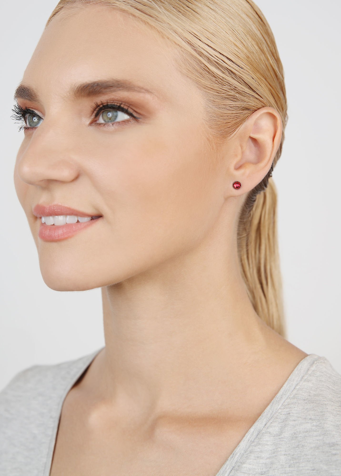 Bild für Ohrstecker flach Black Jack Rot scarlet SS 20