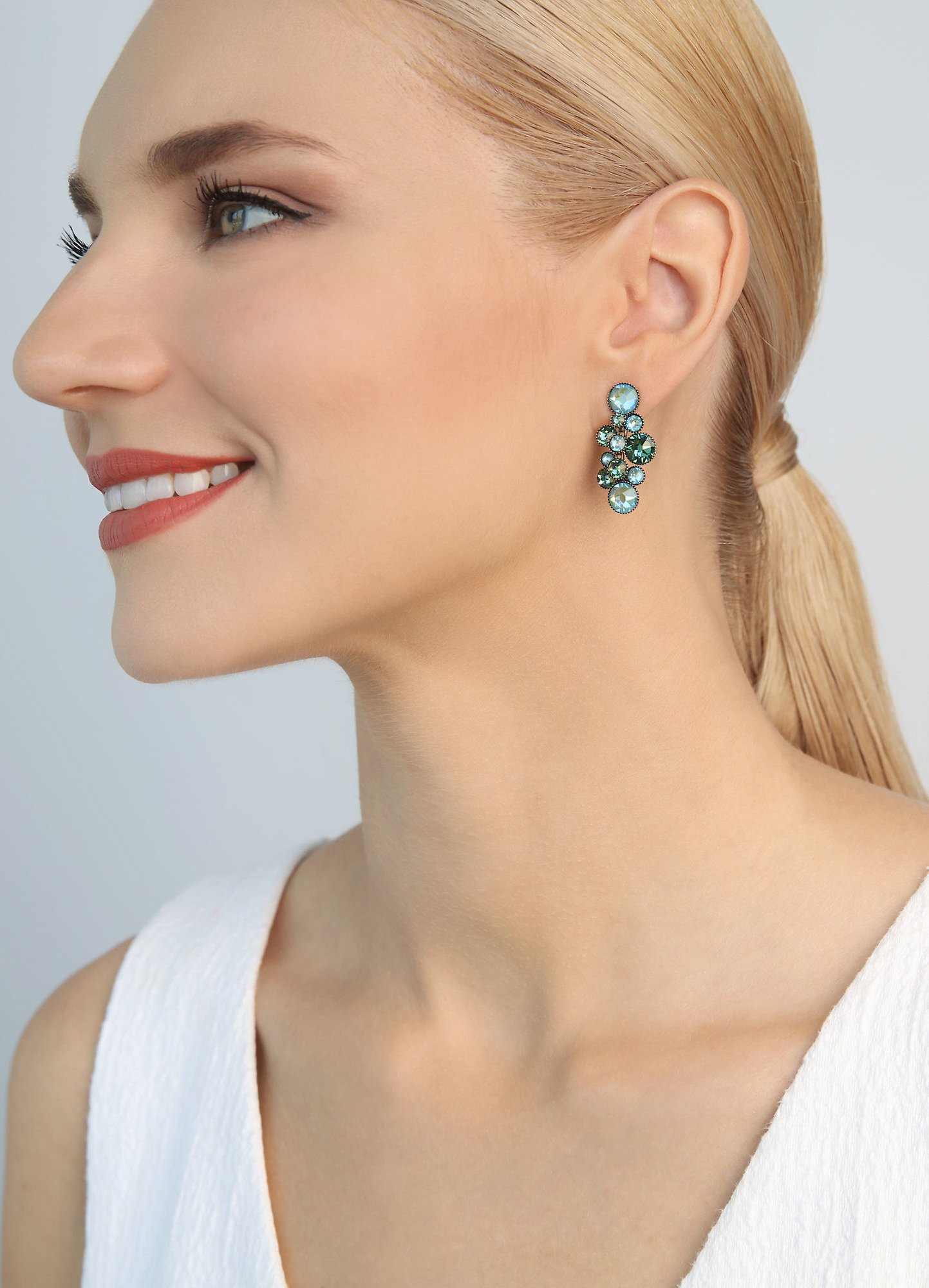 image for Earring Stud Dangling Water Cascade Green  