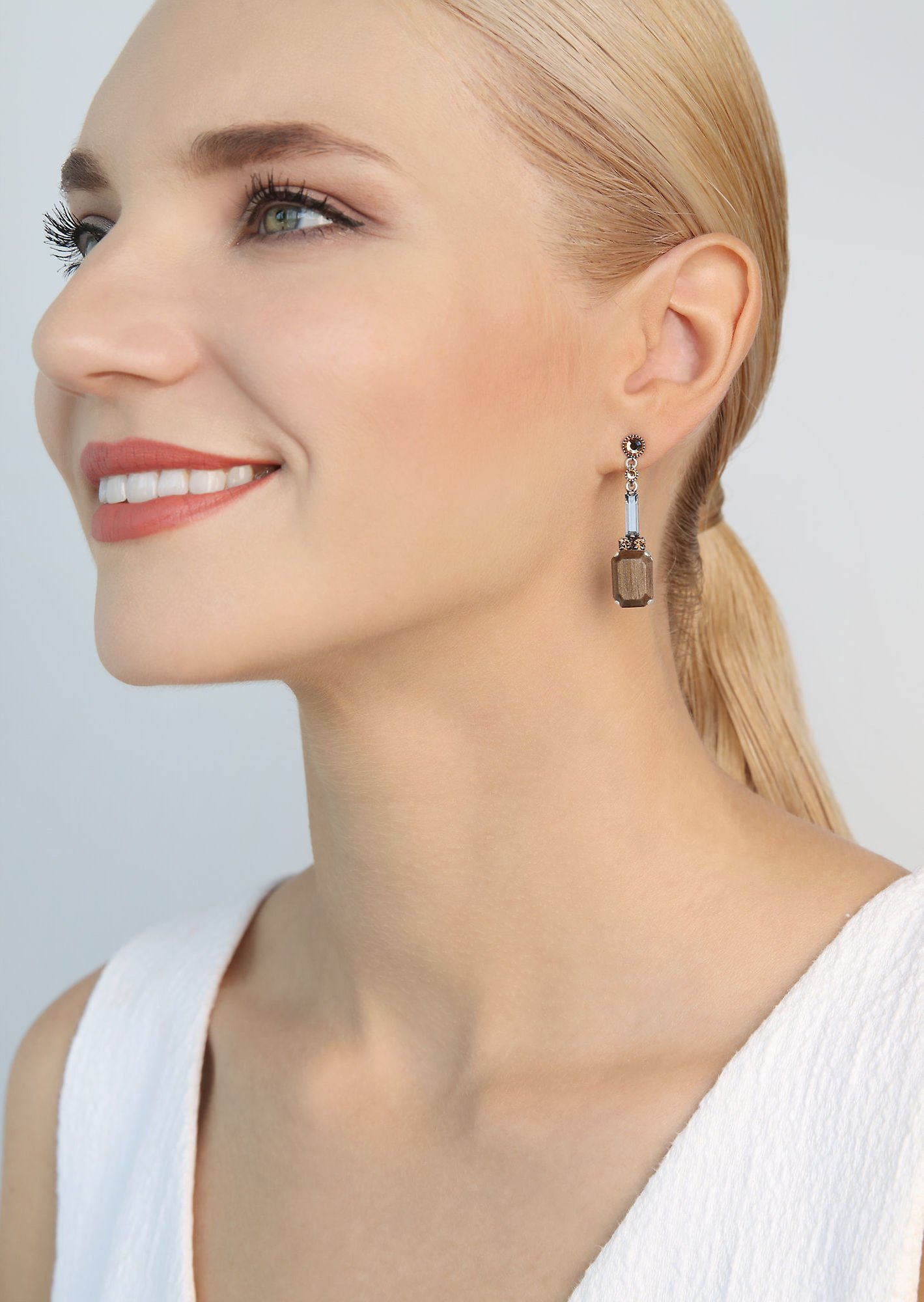 image pour Clou d'oreille pendant For Tilda S Gris crystal satin 