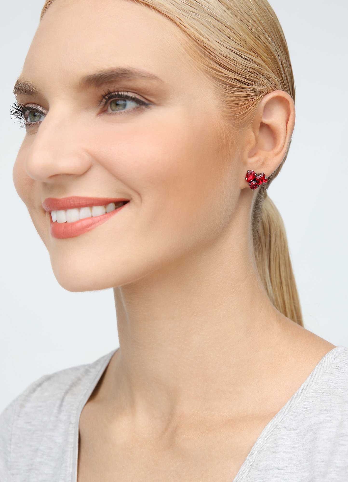 image for Earring Stud Ballroom Red  