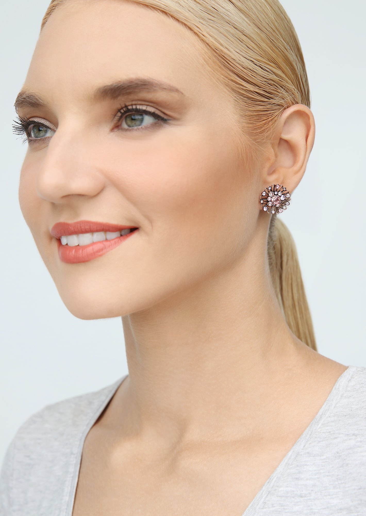 image for Earring stud Distel Pink / Lila  size XS