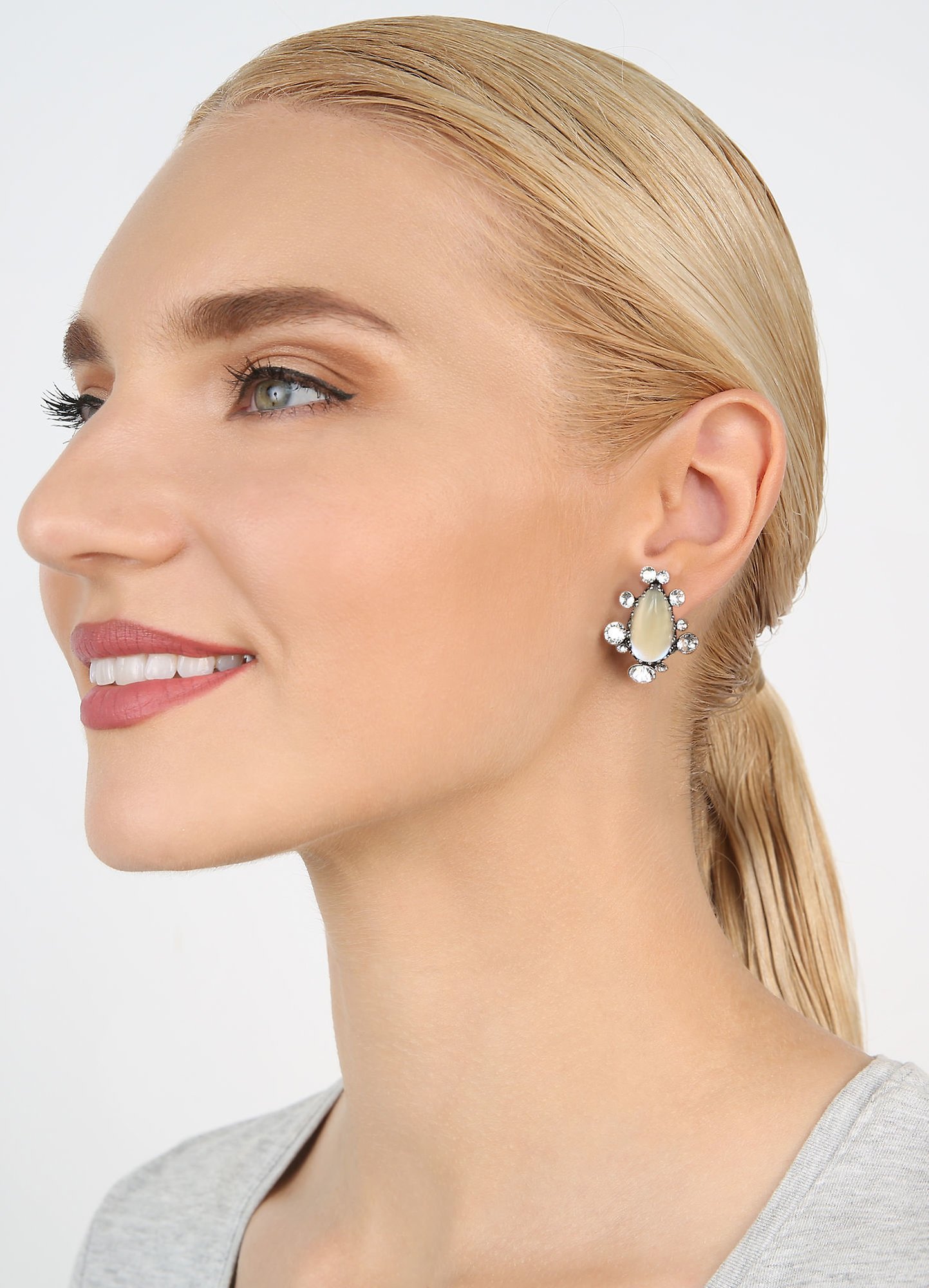 Bild für Ohrstecker Gorgeous Weiß  