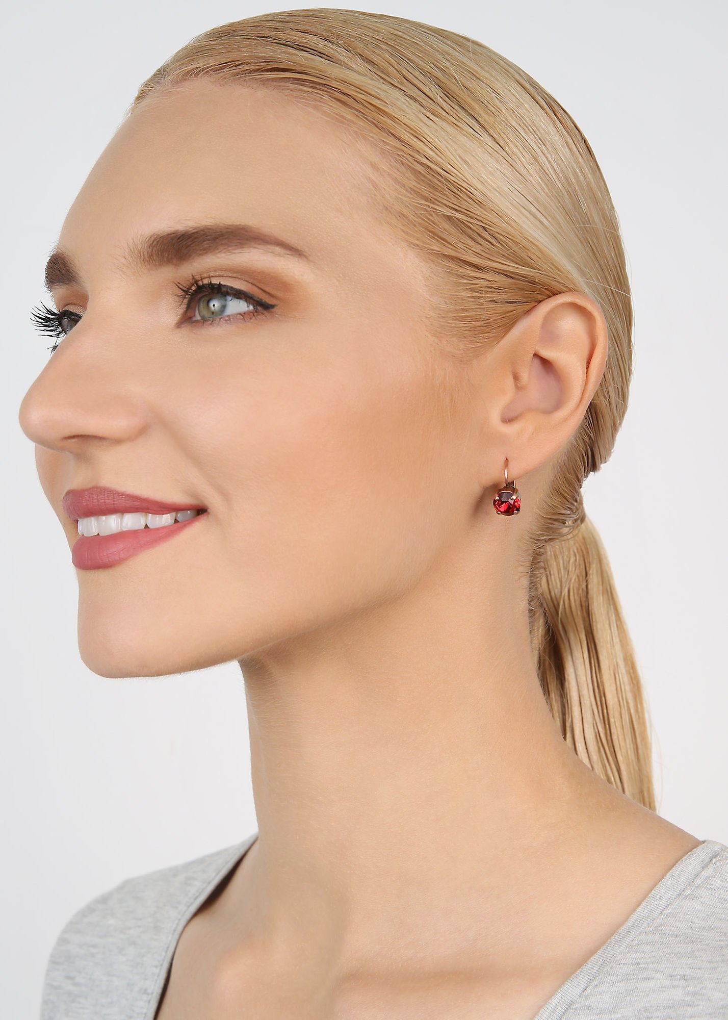 image for Earring Eurowire Black Jack Red scarlet SS 39