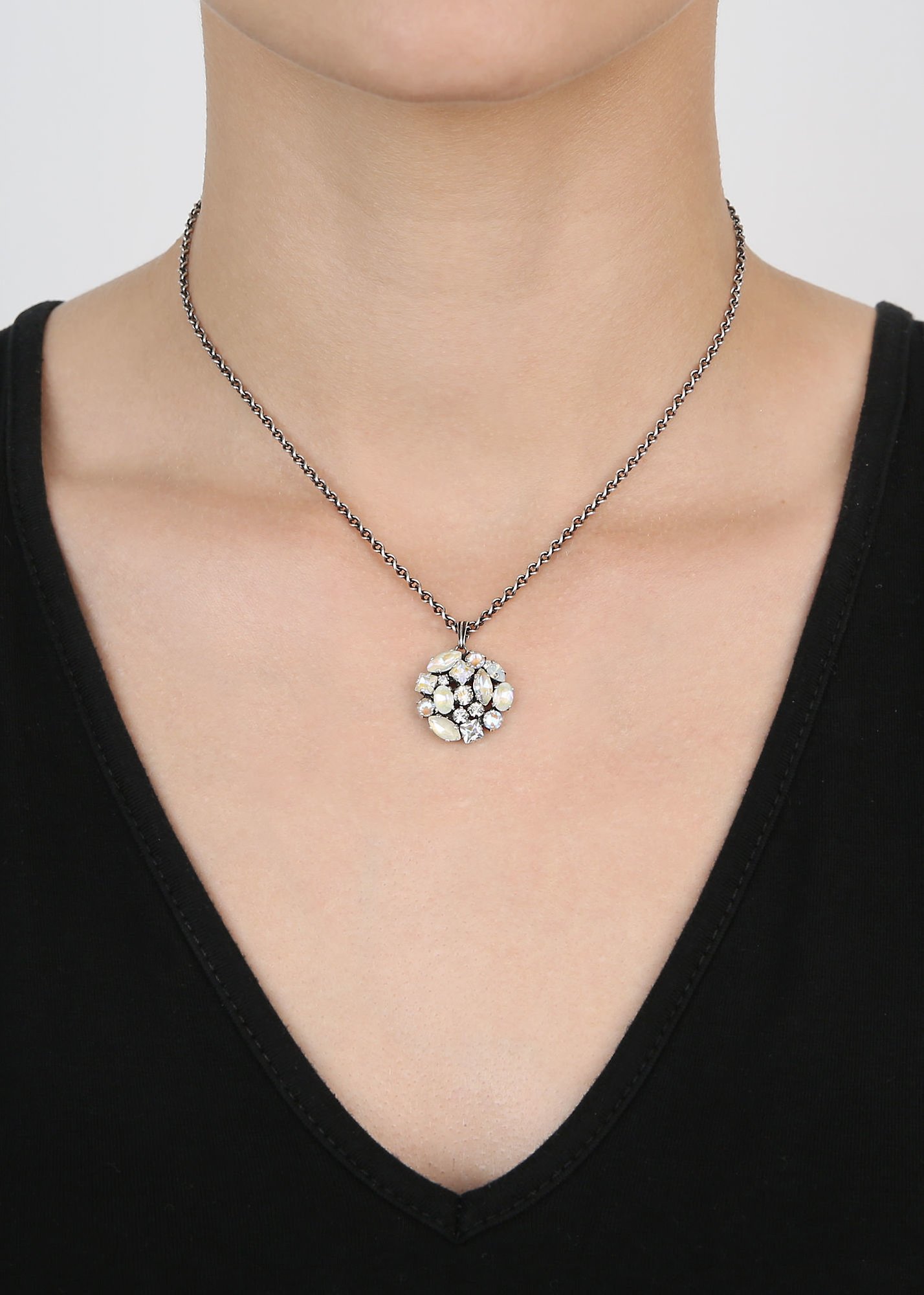 image for Necklace Pendant Ballroom White  size S