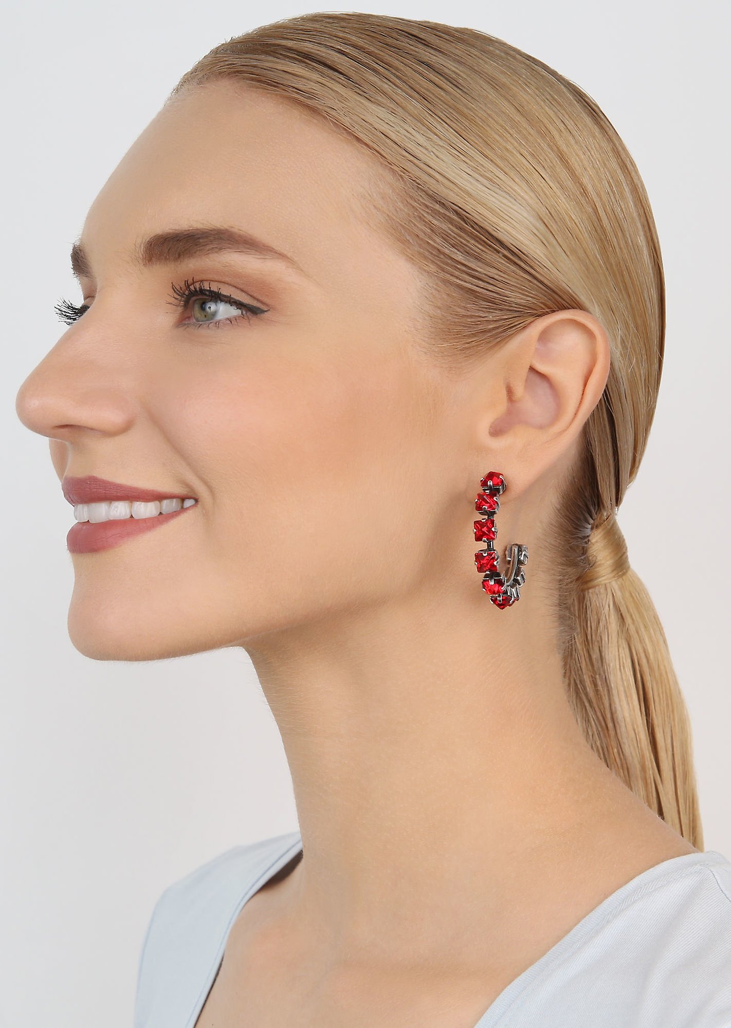 image pour Boucles d'oreilles créoles Punk Classics Rouge Foncé  size S