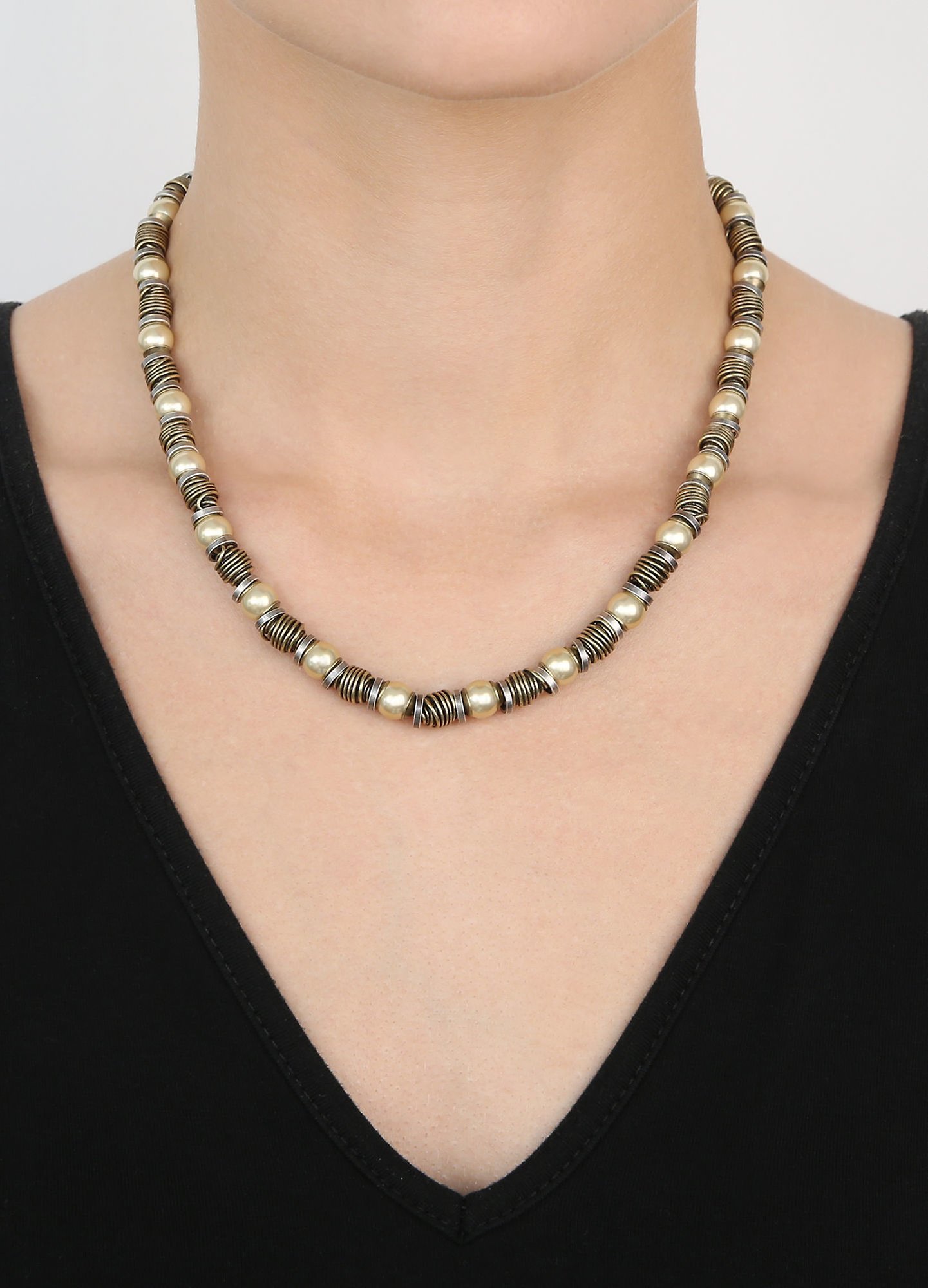 image for Necklace Free Spirit Cream  