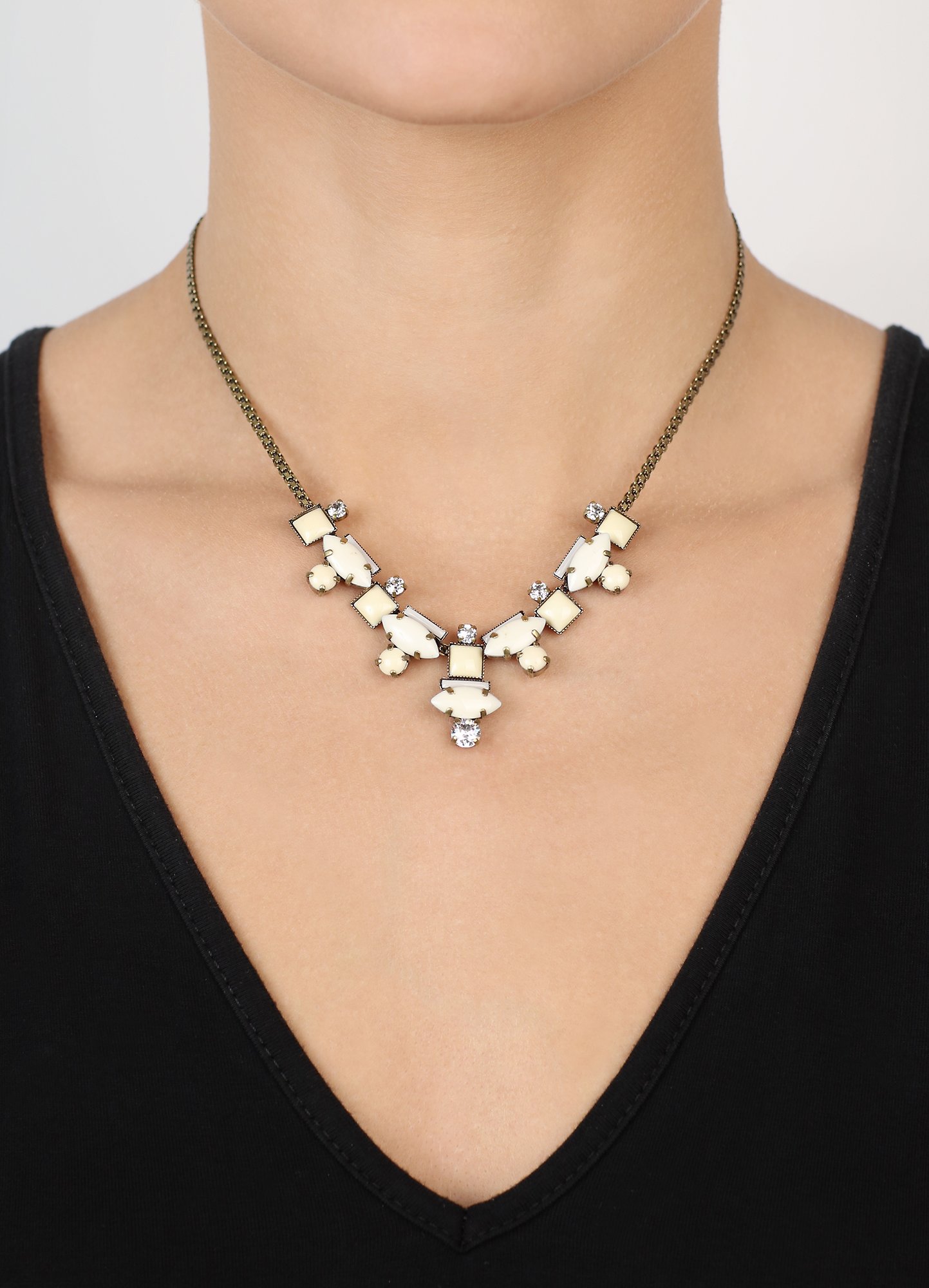 image pour Collier Vichy Blanc  