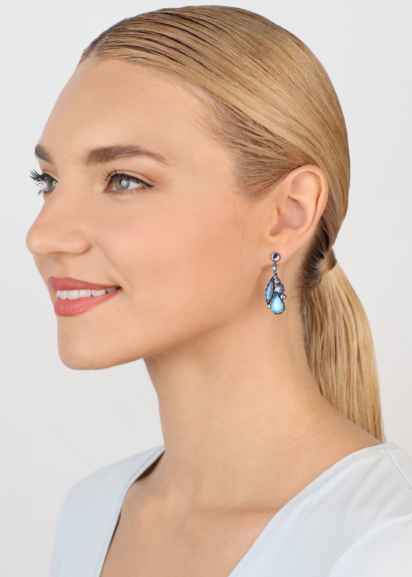 image pour Clou d'oreille pendant Jelly Star Bleu  