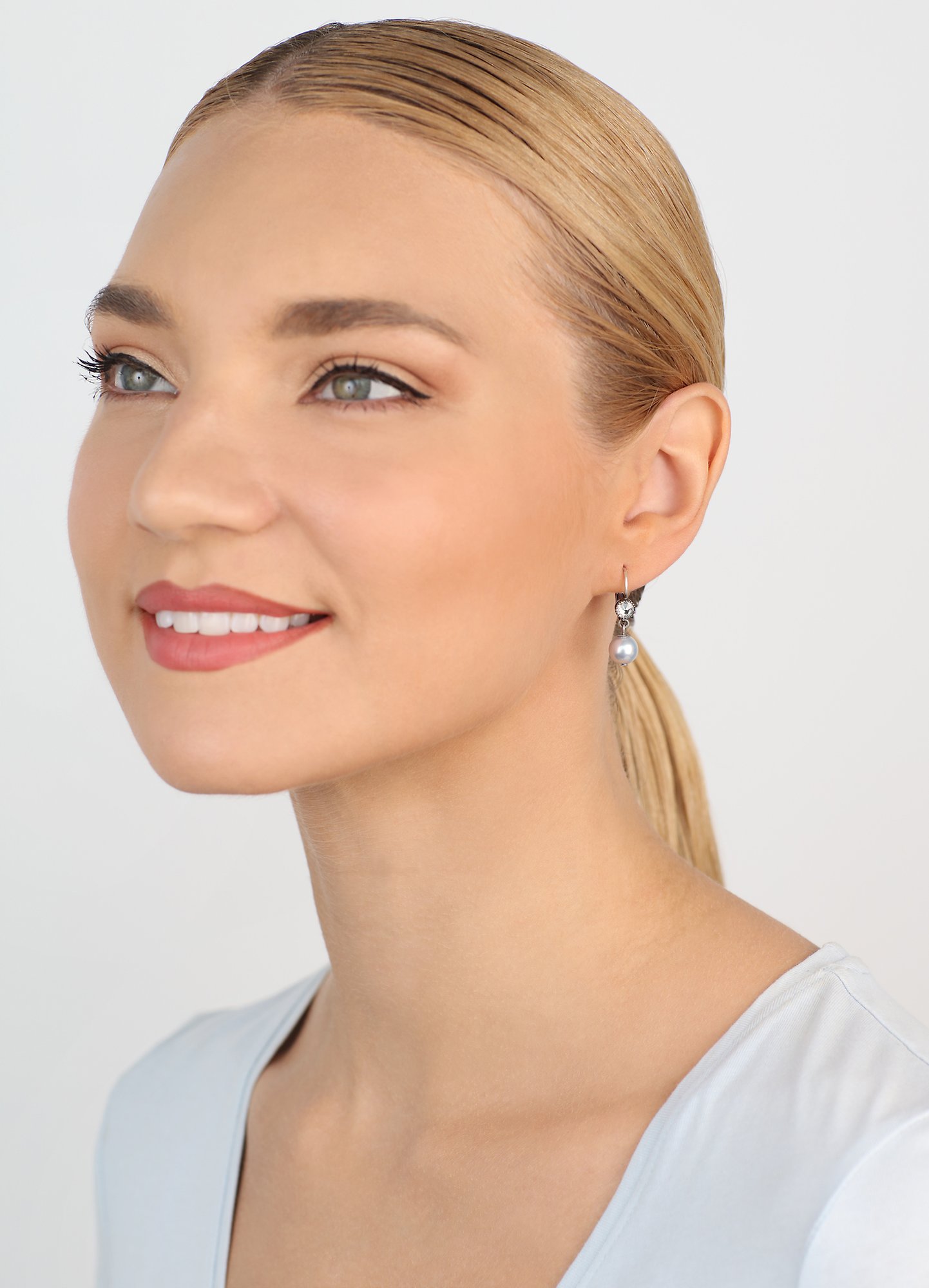 image for Earring Eurowire Dangling Daily Desire Grey  