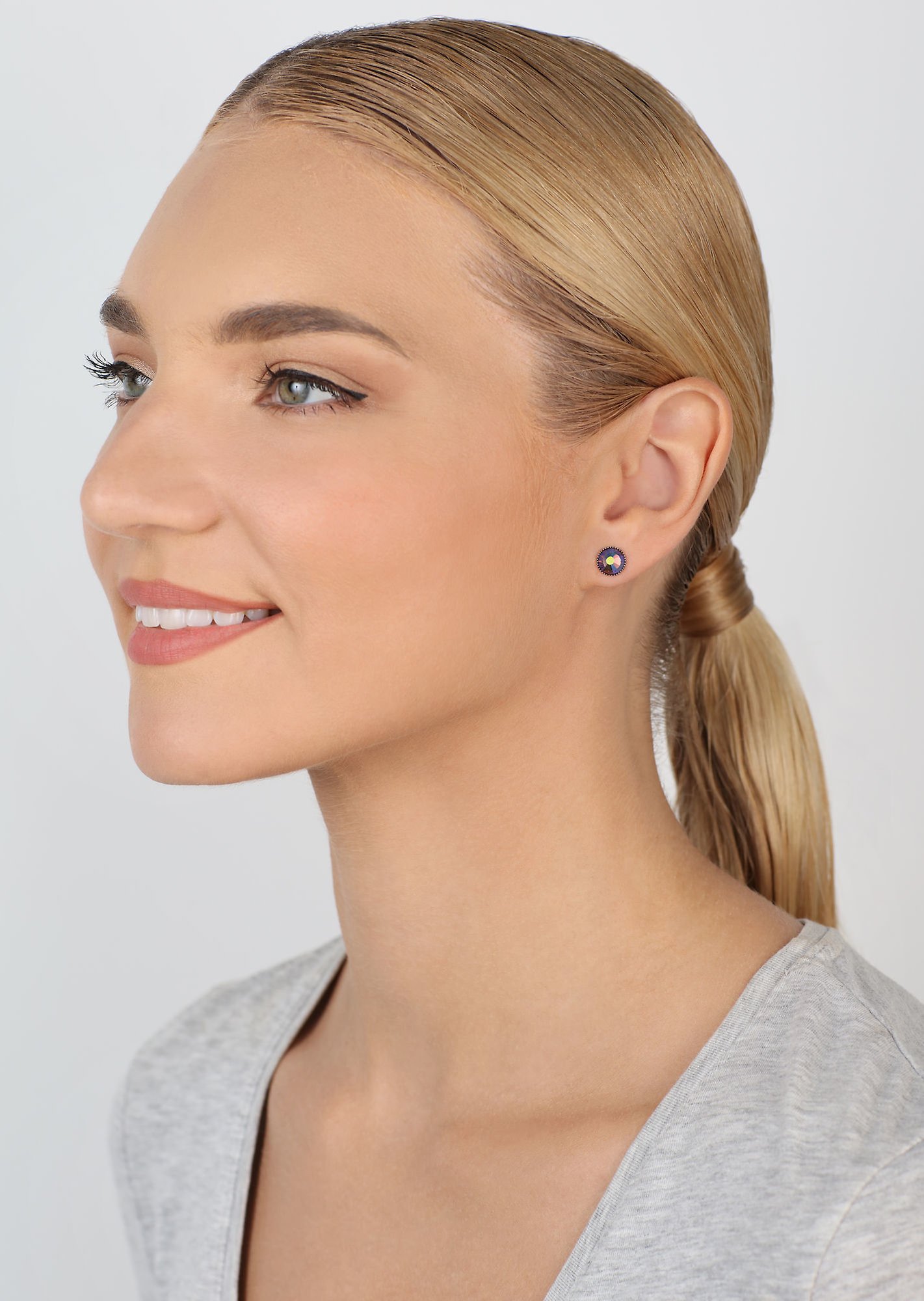 Bild für Ohrstecker flach Black Jack Lila smoked topaz AB SS 34