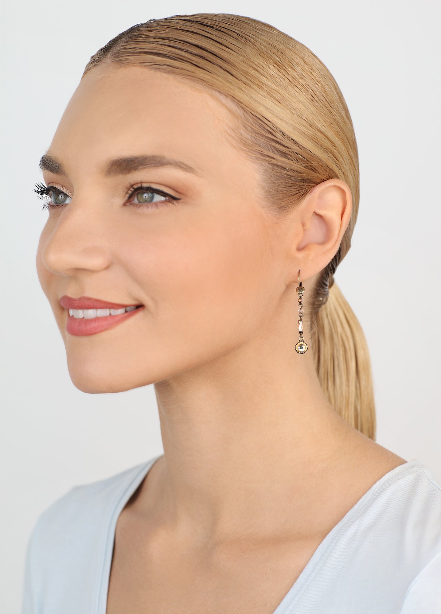 image for Earring dangling Petit Glamour d´Afrique Yellow crystal metallic sunshine 