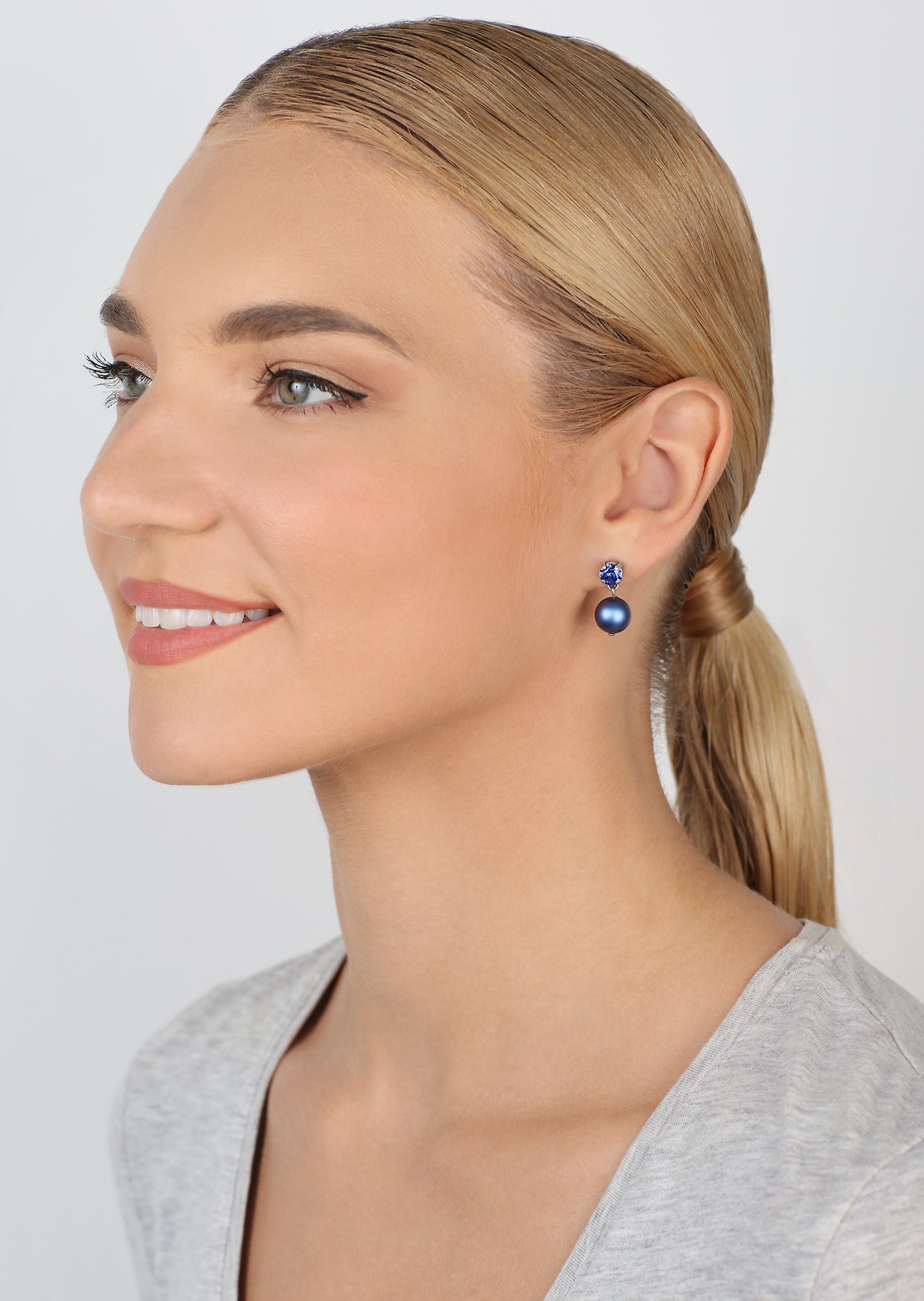 Bild für Ohrstecker baumelnd Amelia Dunkelblau  10 mm